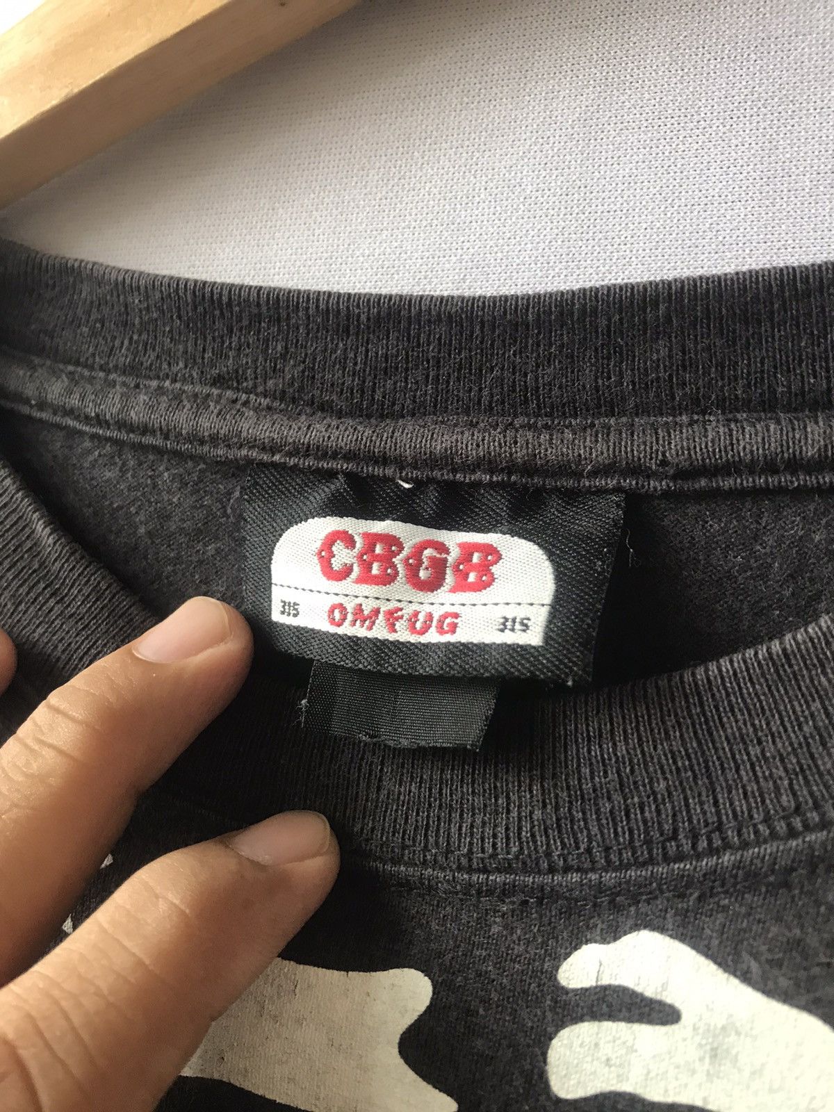 Band Tees CBGB & OMFUG - Home Of Underground Rock Rib Cage Skeleton Size US M / EU 48-50 / 2 - 6 Thumbnail