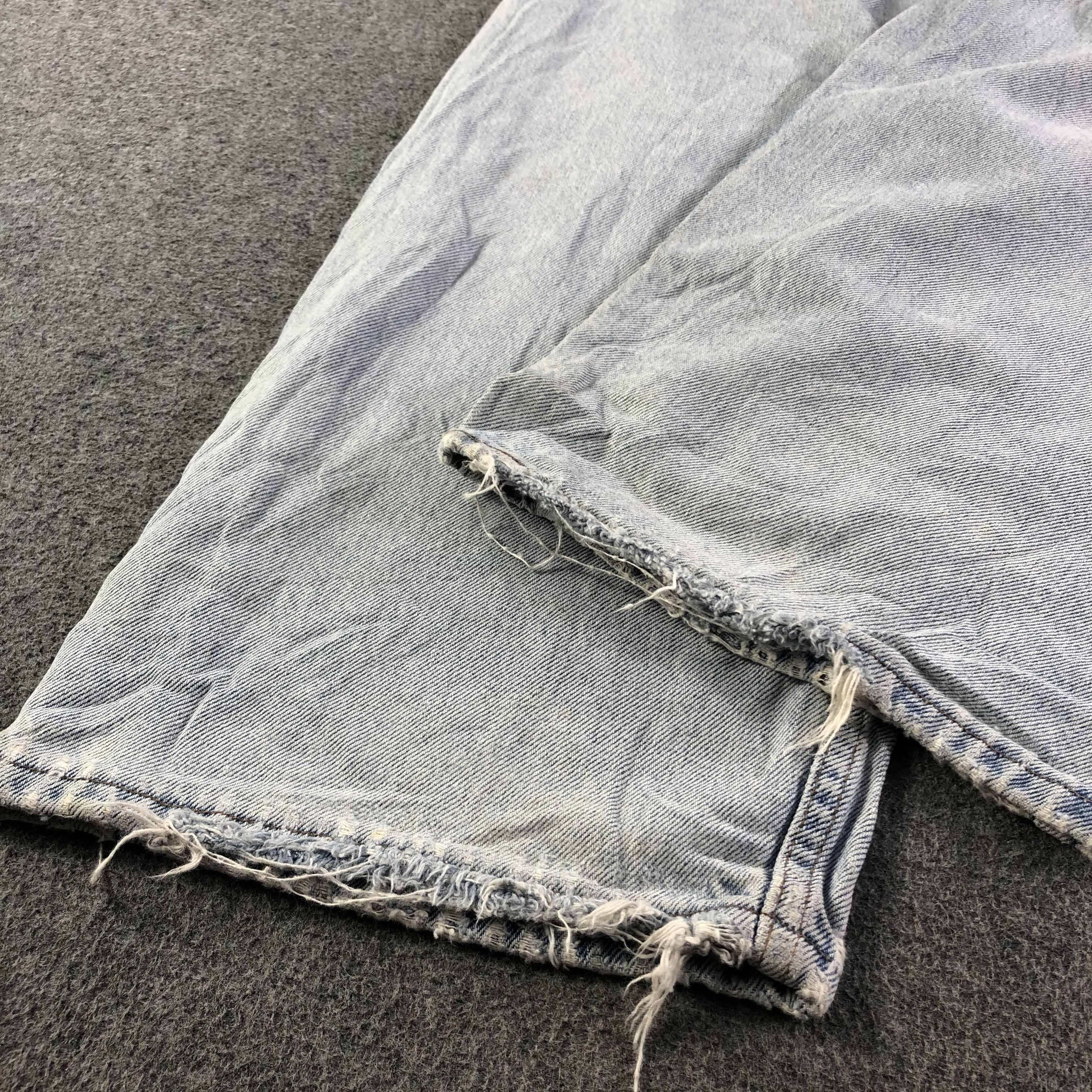 Levi's 90s Vintage Light Wash Levis 569 Jeans-J3296 Size US 39 - 6 Thumbnail