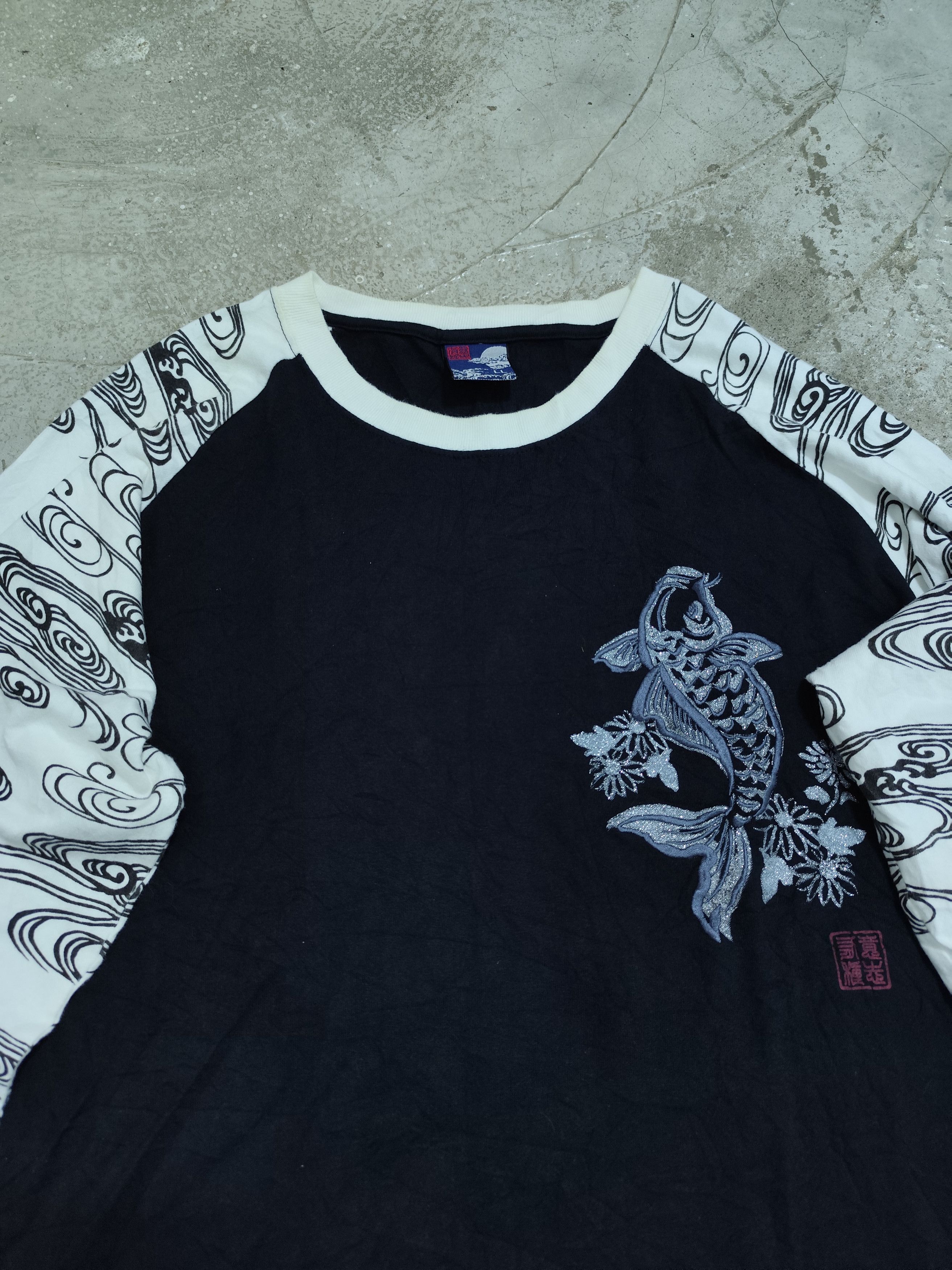 Karakuri Tamashii Sukajan shirt embroid japanese koi fish Size US L / EU 52-54 / 3 - 3 Thumbnail