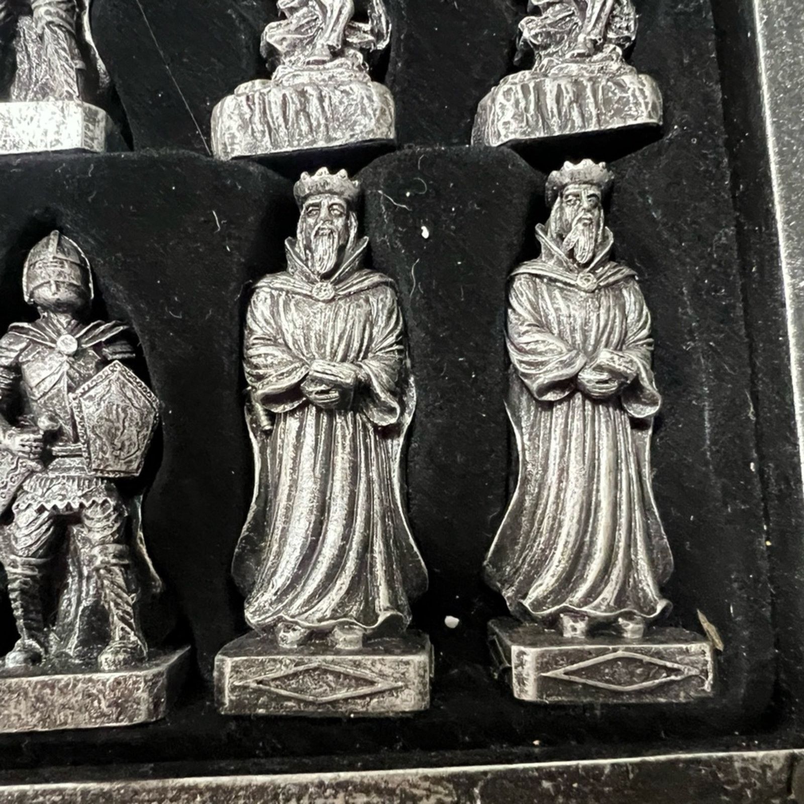 Dragonfly Vintage Dragon Crest Medieval Chess Board Set - Complete Size ONE SIZE - 8 Thumbnail