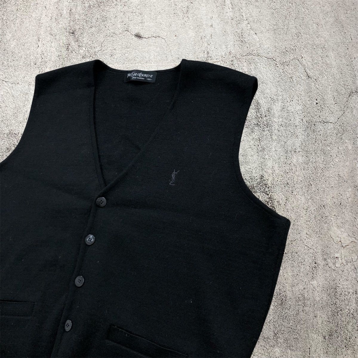 Yves Saint Laurent Vintage Yves Saint Laurent Pour Homme Knit Vest Black Luxury Size US L / EU 52-54 / 3 - 2 Thumbnail