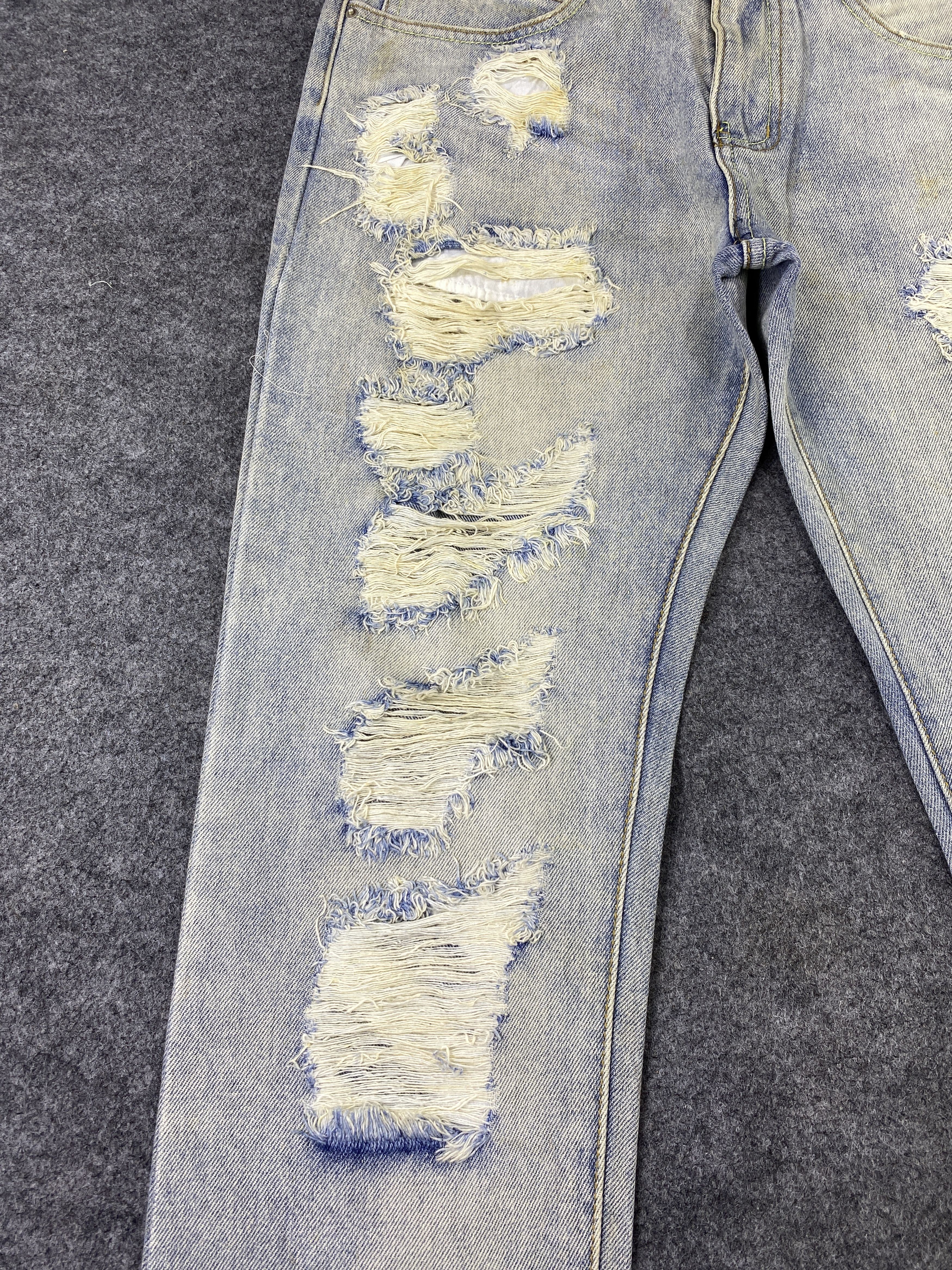 Japanese Brand Japanese Brand Distressed Faded Blue Jeans - J1075 Size US 33 - 7 Thumbnail