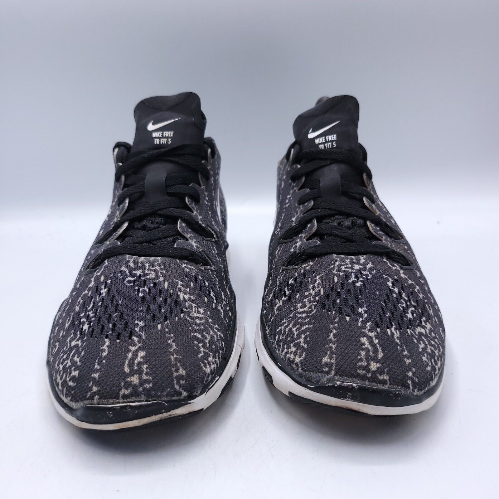 Nike Nike Free TR Fit 5 Shoe Womens Size 7 704695-009 Black Size US 7 / IT 37 - 2 Thumbnail