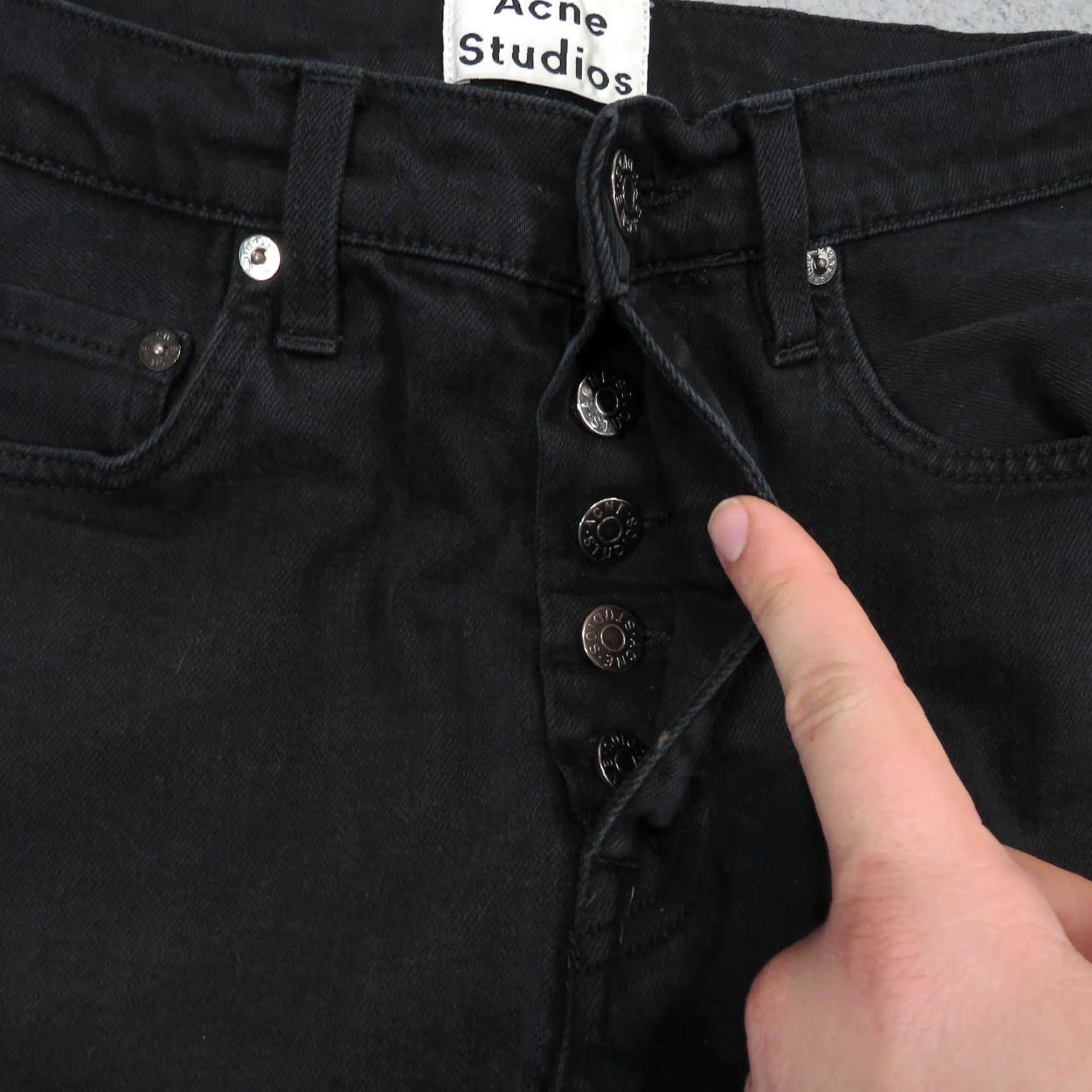 Acne Studios Acne Studios Jeans Men 29 Black Town Stay Cropped Denim Button Fly Mid Rise Jeans Mens Black City Cropped 5-Pocket Design Urban Modern Style Size US 29 - 5 Thumbnail