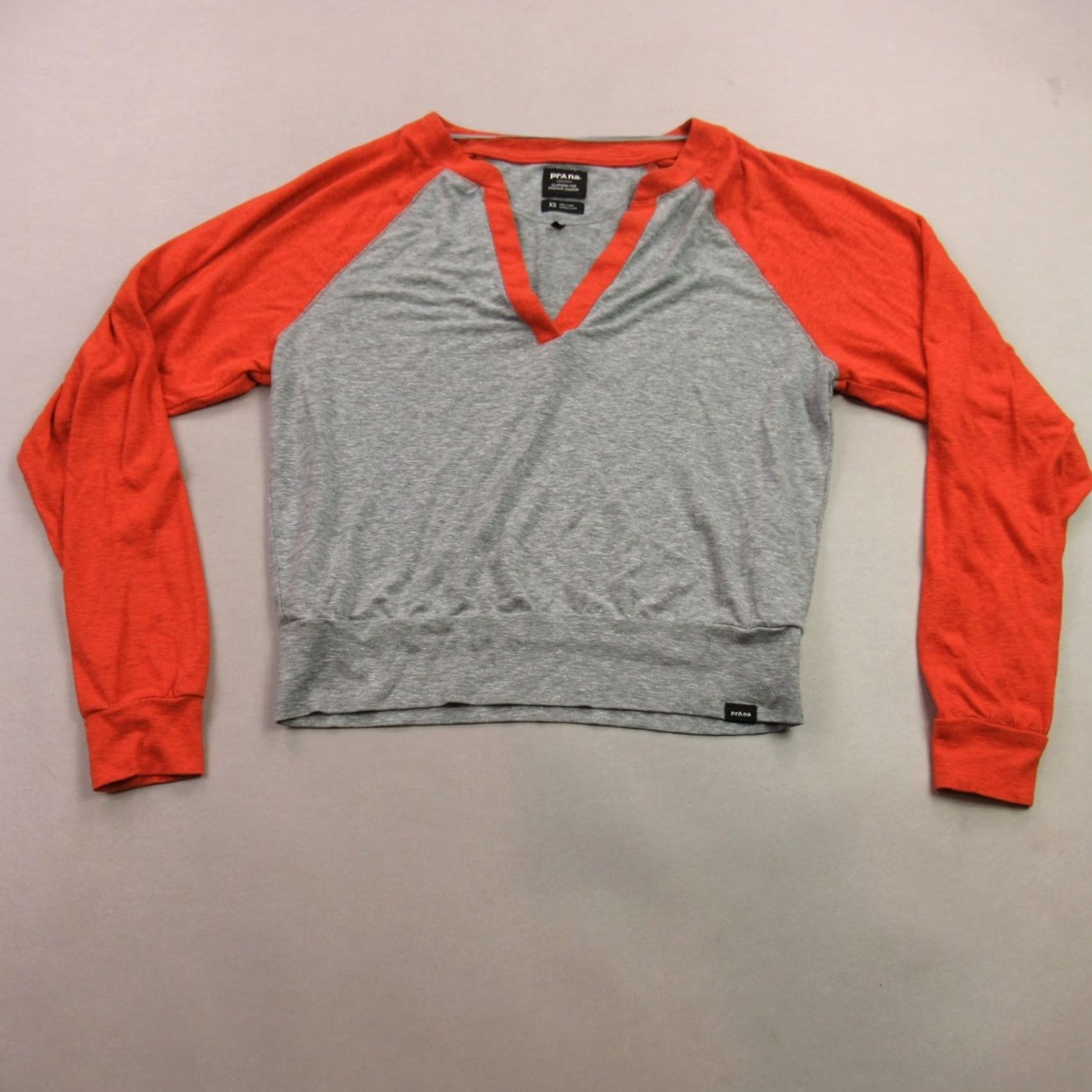 Prana prAna Shirt Womens XS Long Sleeve V Neck Pullover Casual Outdoors Multicolor Size XS / US 0-2 / IT 36-38 - 2 Thumbnail
