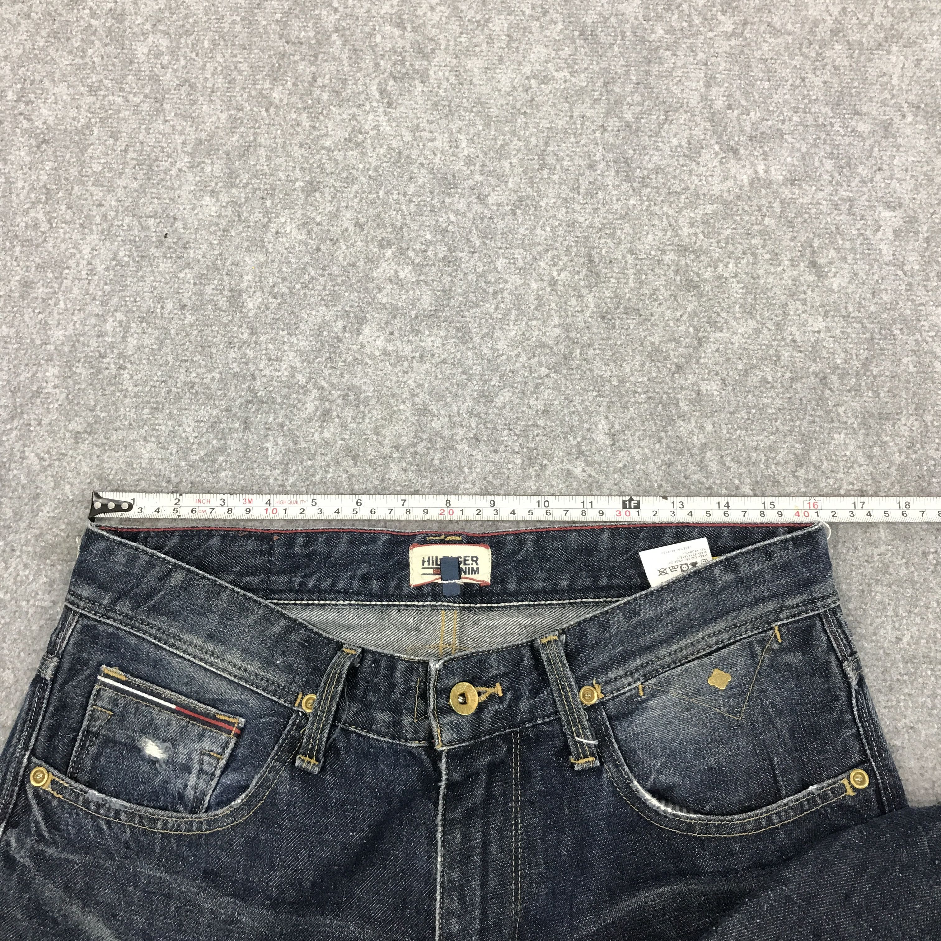 Tommy Hilfiger TOMMY HILFIGER DISTRESSED DENIM PANTS Size US 31 - 9 Thumbnail