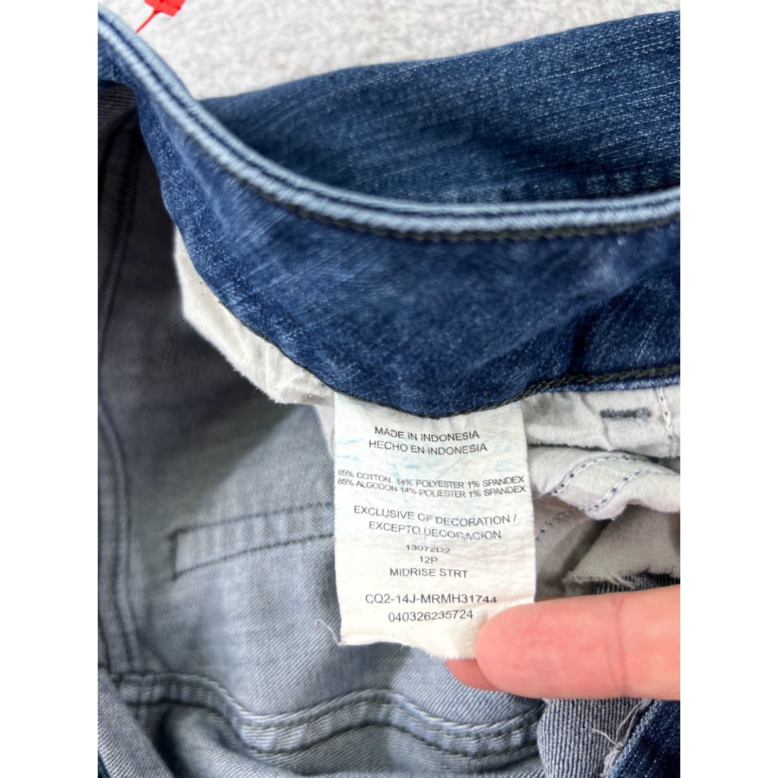 Lee Lee Jeans Women 12P Blue Denim Straight Leg Mid Rise 30x28 Petites Mens? Womens? End: Womens Size 34" / US 12 / IT 48 - 7 Thumbnail