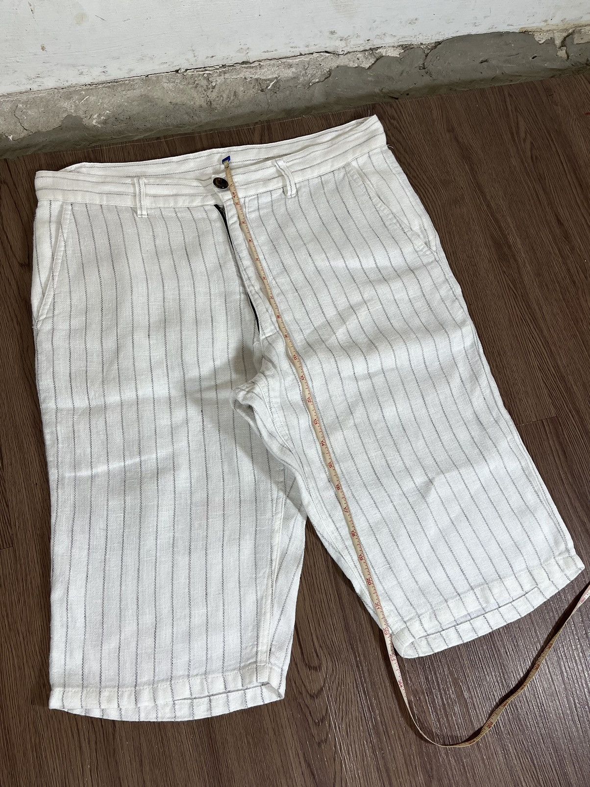 Shellac Shellac Pinstripe White Shorts Size US 30 / EU 46 - 12 Thumbnail