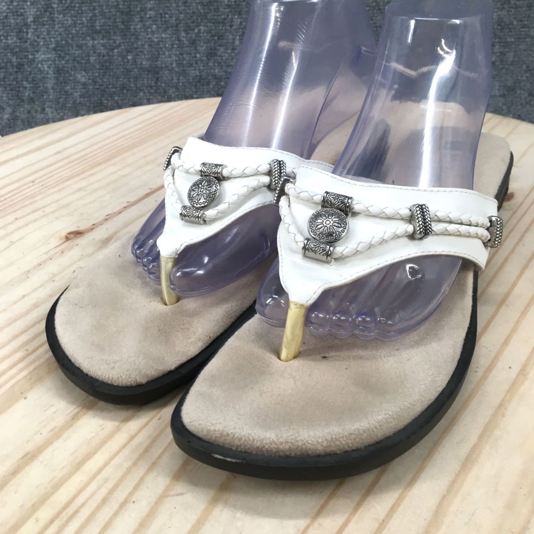 Vintage White Mountain Sandals Womens 9 M Clara Flip Flop Thong Faux Leather Size US 9 / IT 39 - 6 Thumbnail