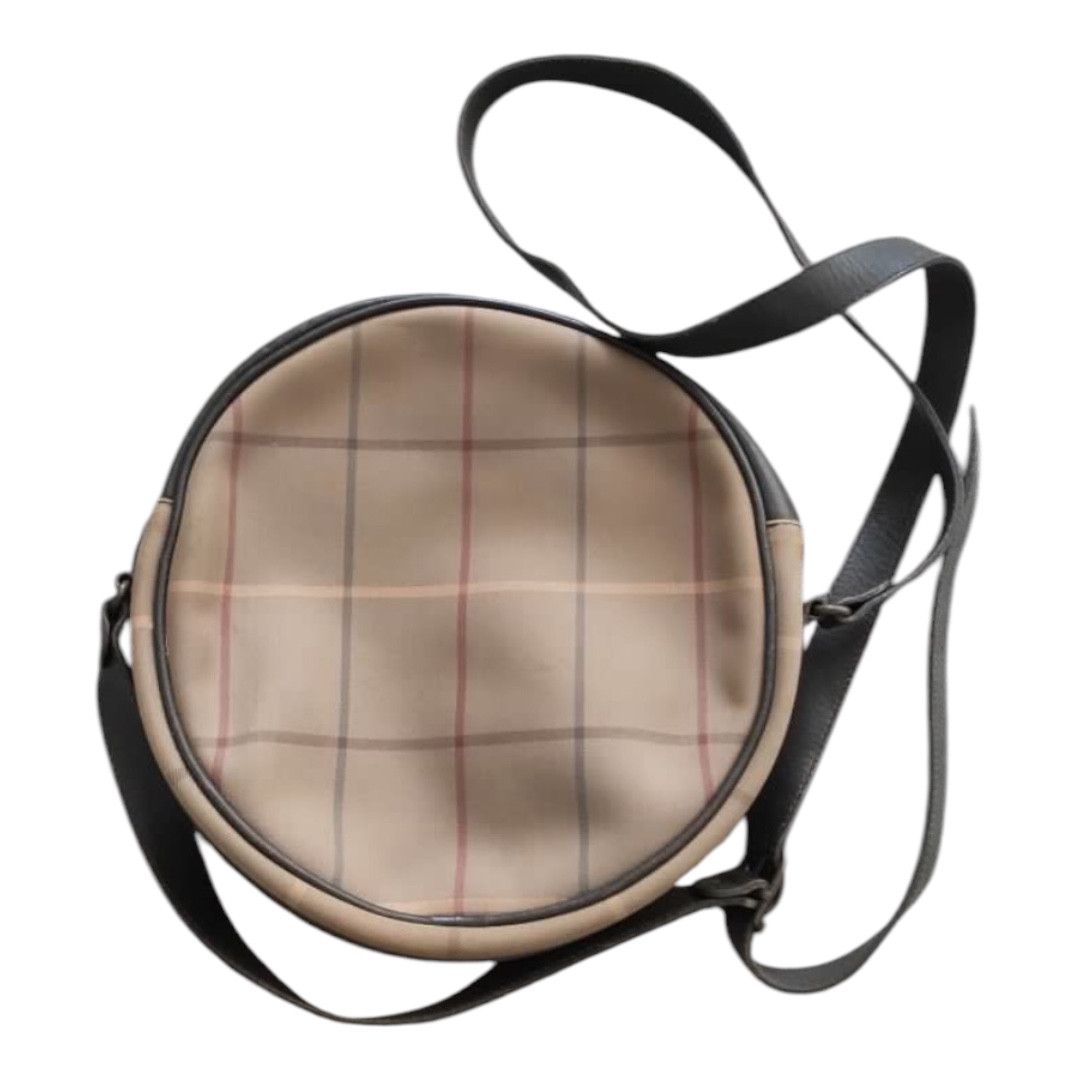 Burberry × Vintage Rare Vintage Burberry Roundbag Size ONE SIZE - 2 Thumbnail