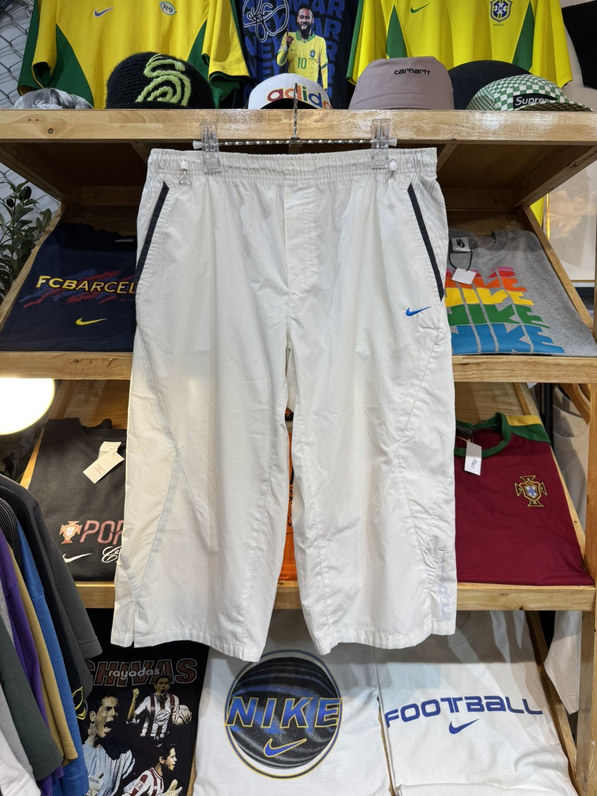 Vintage Vintage Nike Air Max Series 87 2004 3/4 pants Size US 32 / EU 48 - 1 Thumbnail