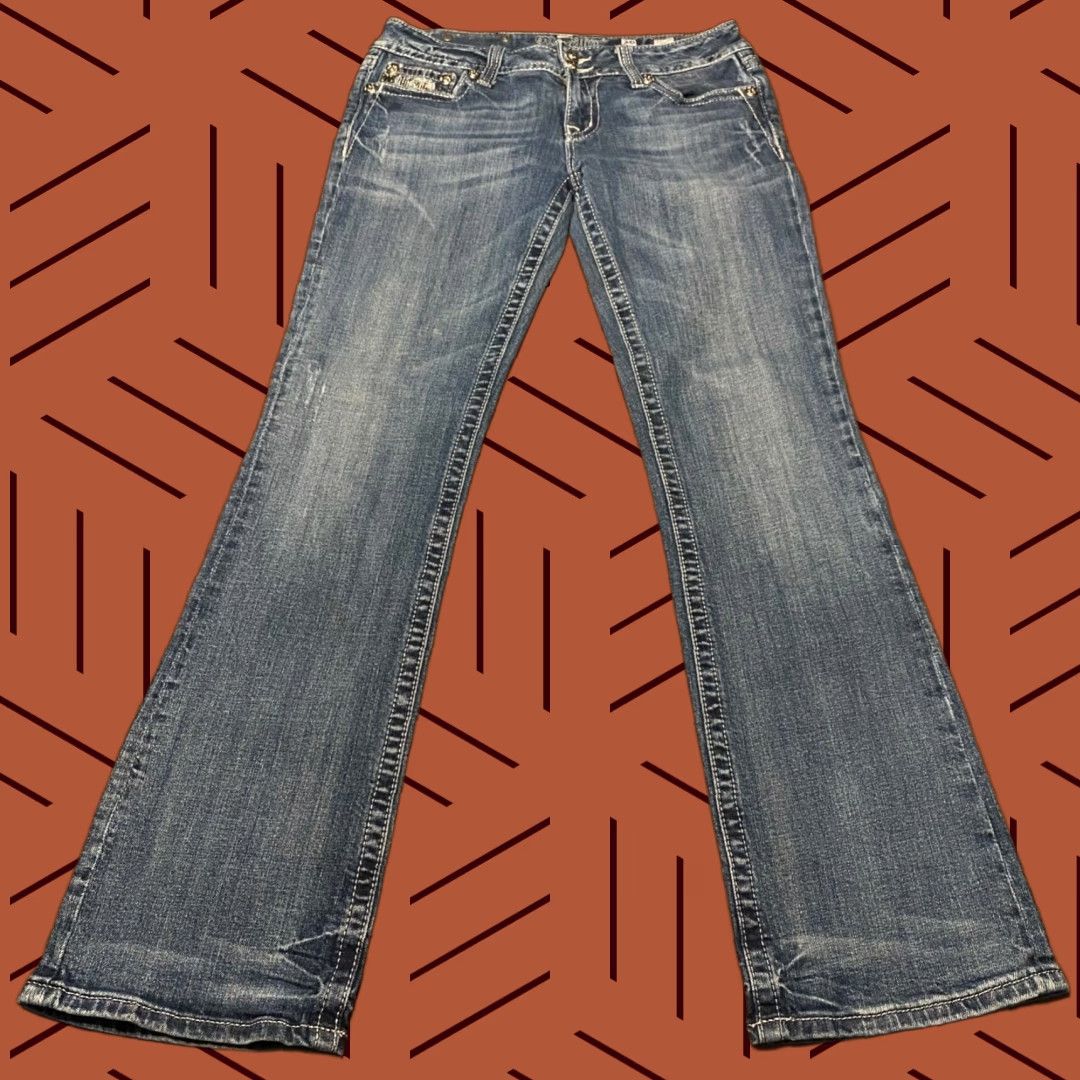 Miss Me Miss Me Jeans Womens 30 x 31.5 Bootcut Blue Denim Embellished Pants Outdoor Designer Shoes? Size 30" / US 8 / IT 44 - 1 Thumbnail