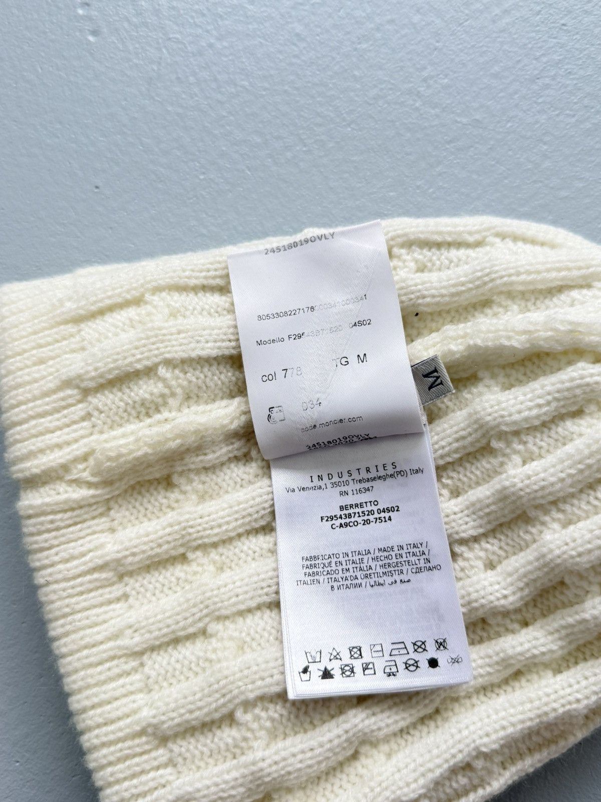 Moncler Moncler Beanie Knit Ivory Hats Ledies Size ONE SIZE - 11 Thumbnail
