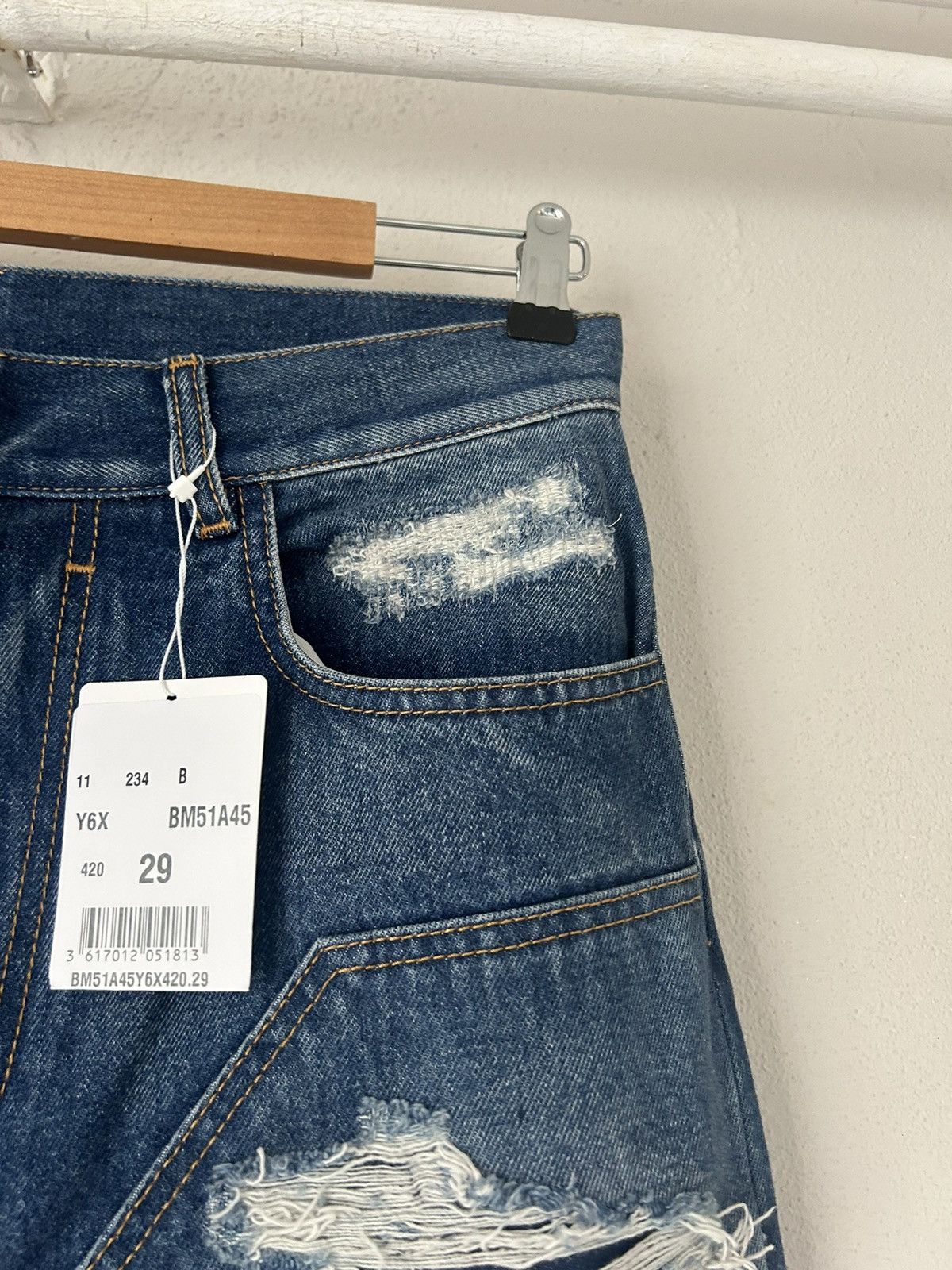 Givenchy BNWT Givenchy FW23 Baggy Boro Stitching Jeans Size US 29 - 7 Thumbnail