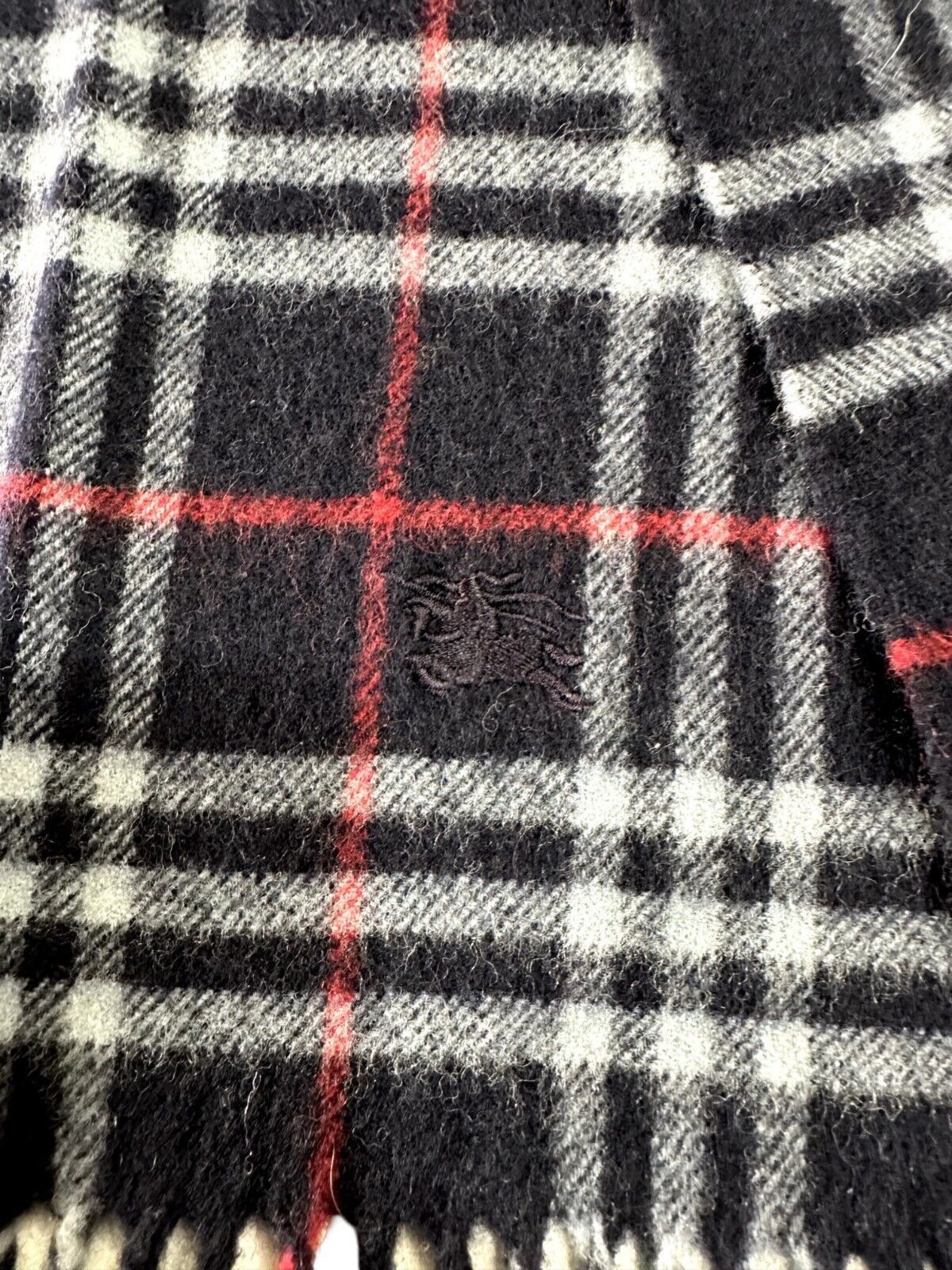 Burberry Burberry Vintage Unisex Scarf Navy Blue 100% Lambswool Size ONE SIZE - 4 Thumbnail