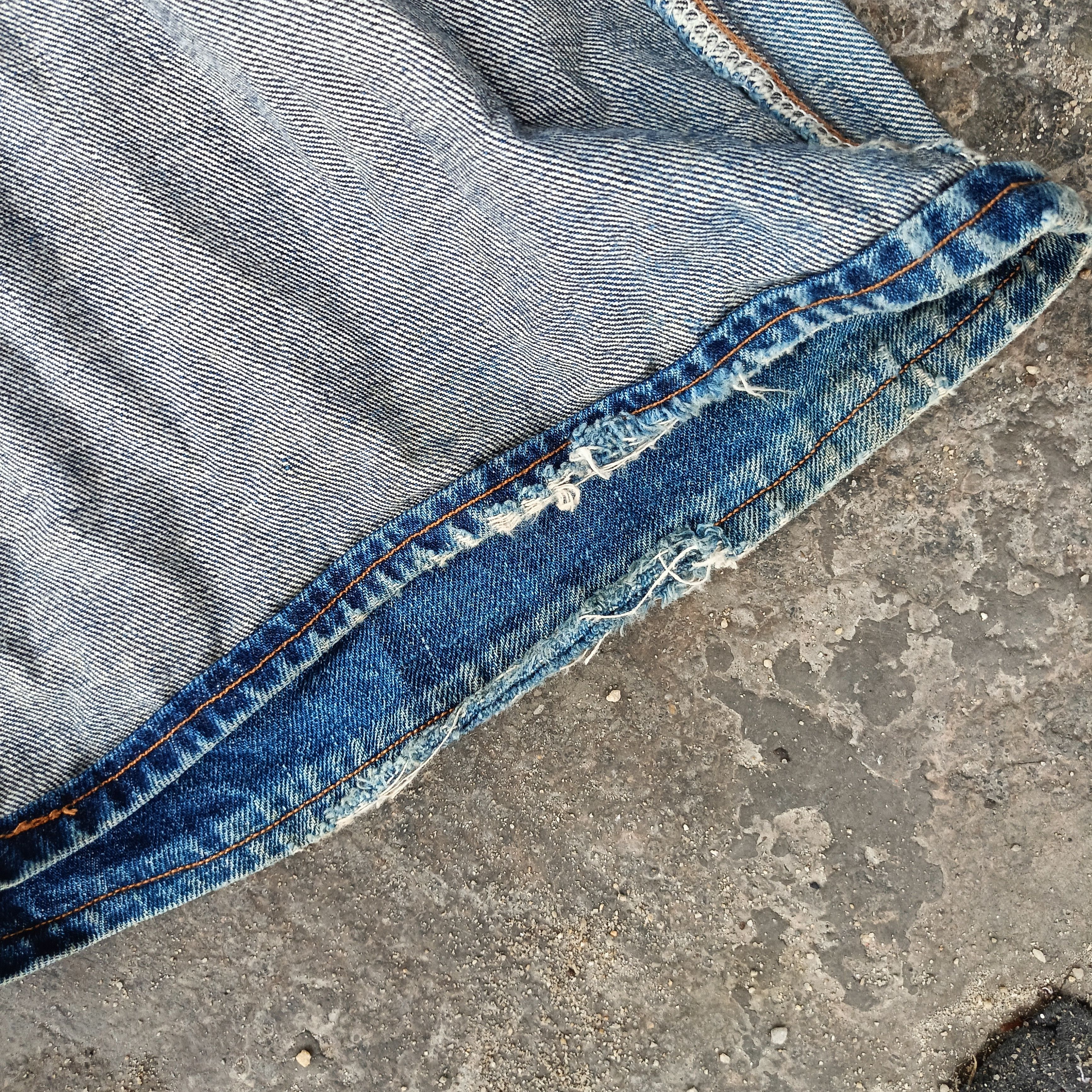 Japanese Brand Distressed boot Cut Vintage Big John Size 29" - 22 Thumbnail