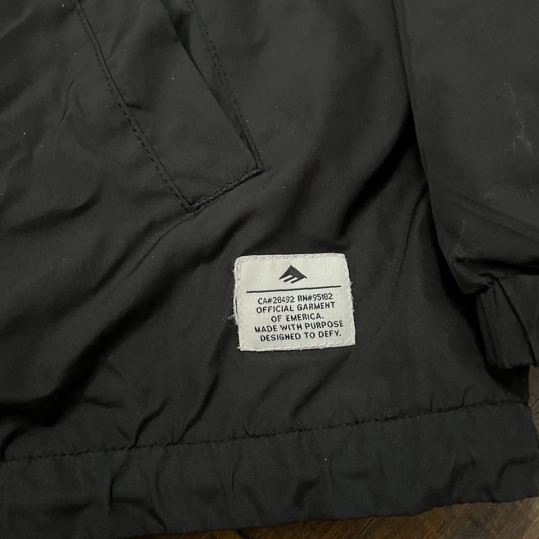 Emerica VINTAGE Emerica Skate Windbreaker Jacket Mens Small Black Andrew Reynolds Spanky Size US S / EU 44-46 / 1 - 5 Thumbnail