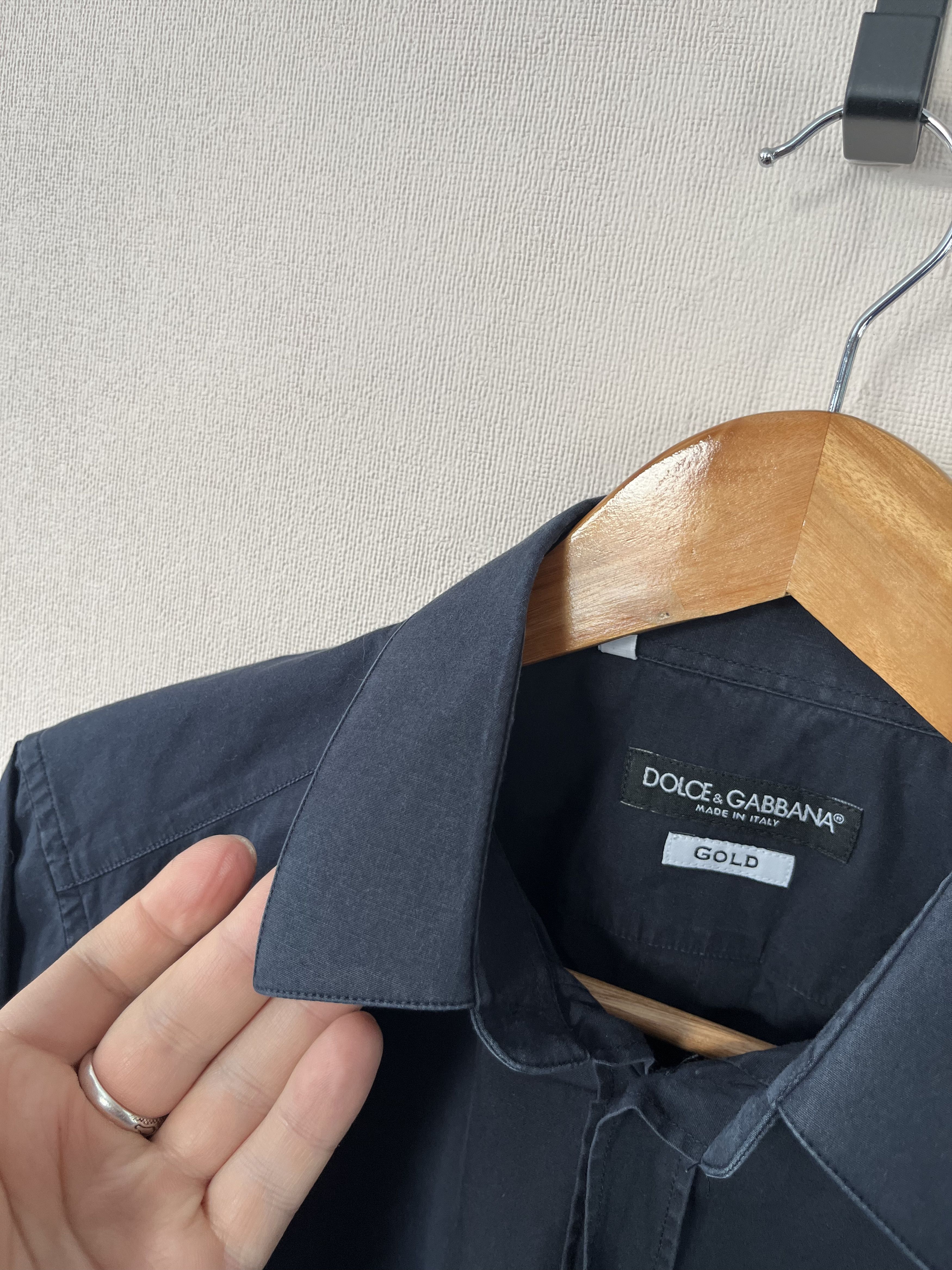 Dolce & Gabbana Dolce Gabbana Gold Black Formal Shirt Button Size 15.5/39 Size US S / EU 44-46 / 1 - 4 Thumbnail