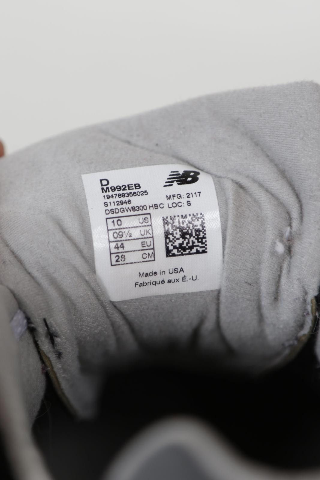 New Balance 2021' New Balance 992 Black Grey Low-Top Sneakers Size US 10 / EU 43 - 6 Thumbnail