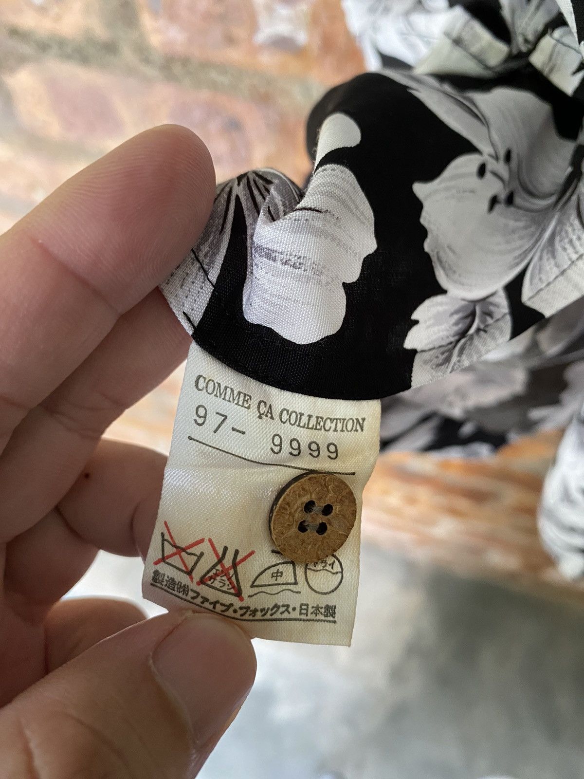 Comme Ca Ism 2000s Black floral 100% rayon Kenji Ito Comme Ca Collection Size US M / EU 48-50 / 2 - 9 Thumbnail