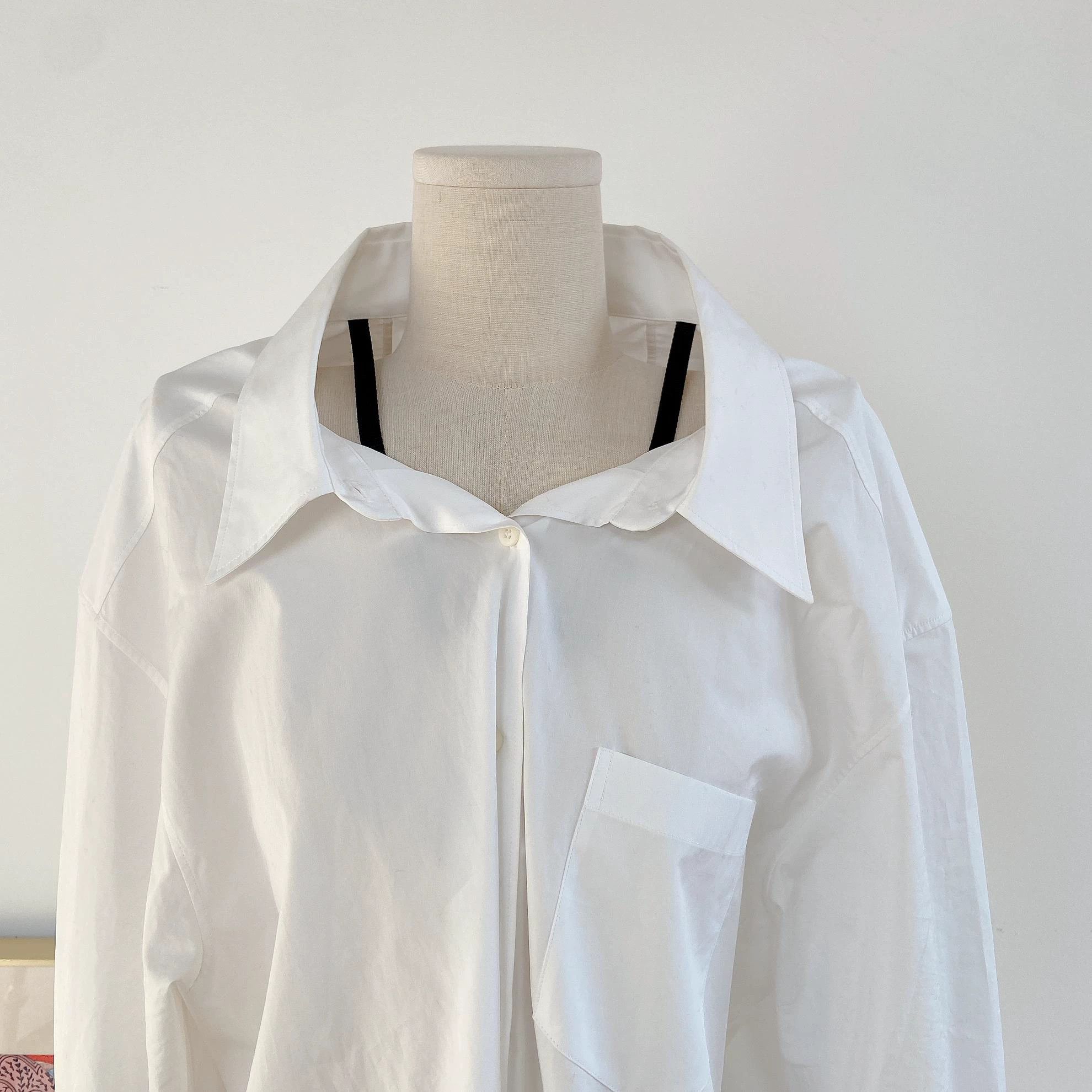 Prada white shirt 40 4543