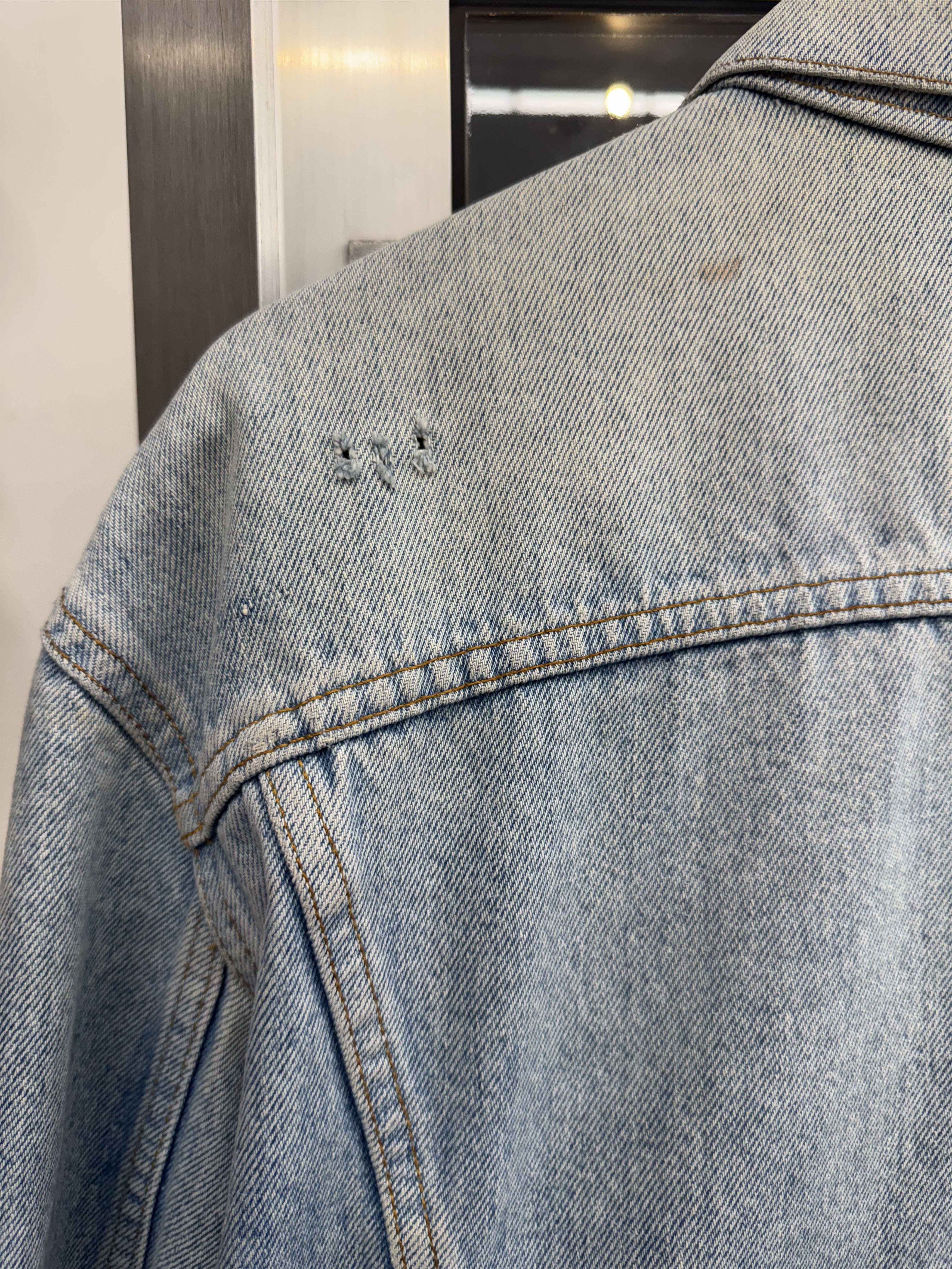 Levi's Vintage Levi's Denim Jacket Size US M / EU 48-50 / 2 - 5 Thumbnail