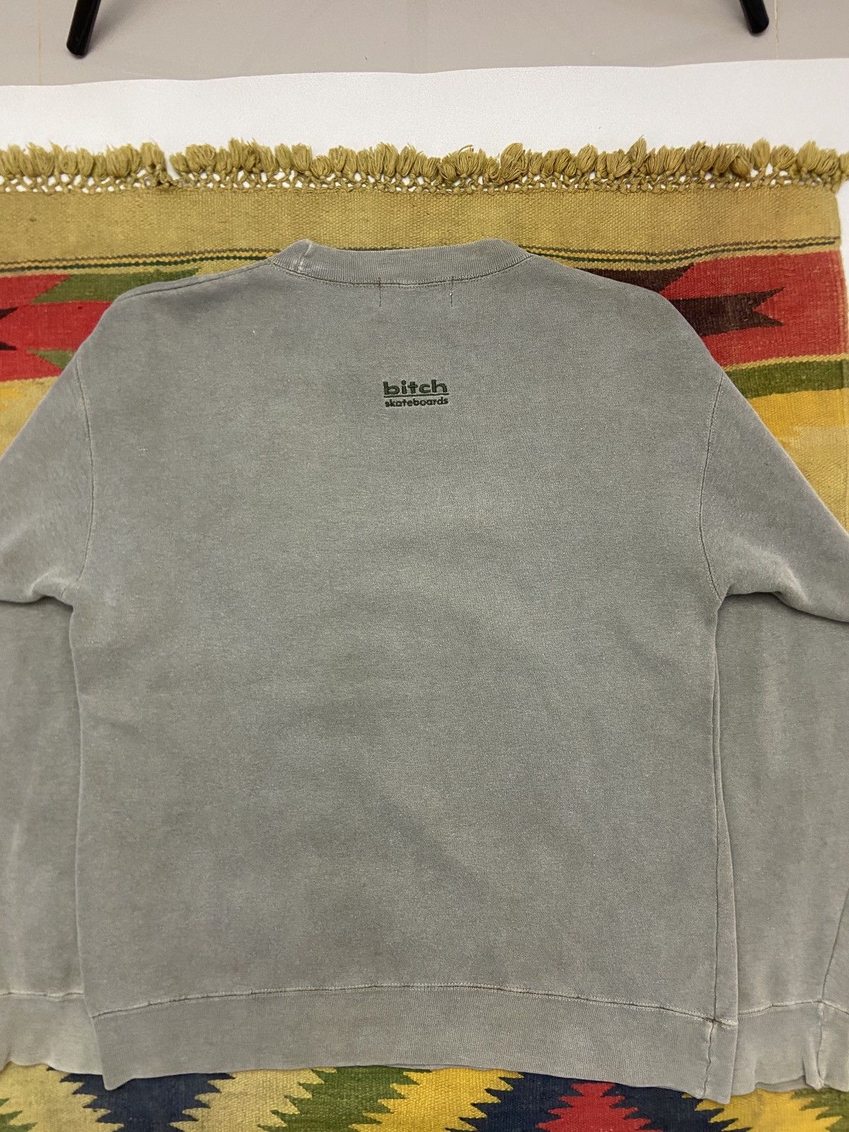 Japanese Brand × Vintage 🔥NEED GONE🔥 90’s BITCH SKATEBOARD BRAND CREW NECK SWEATER Size US M / EU 48-50 / 2 - 4 Thumbnail