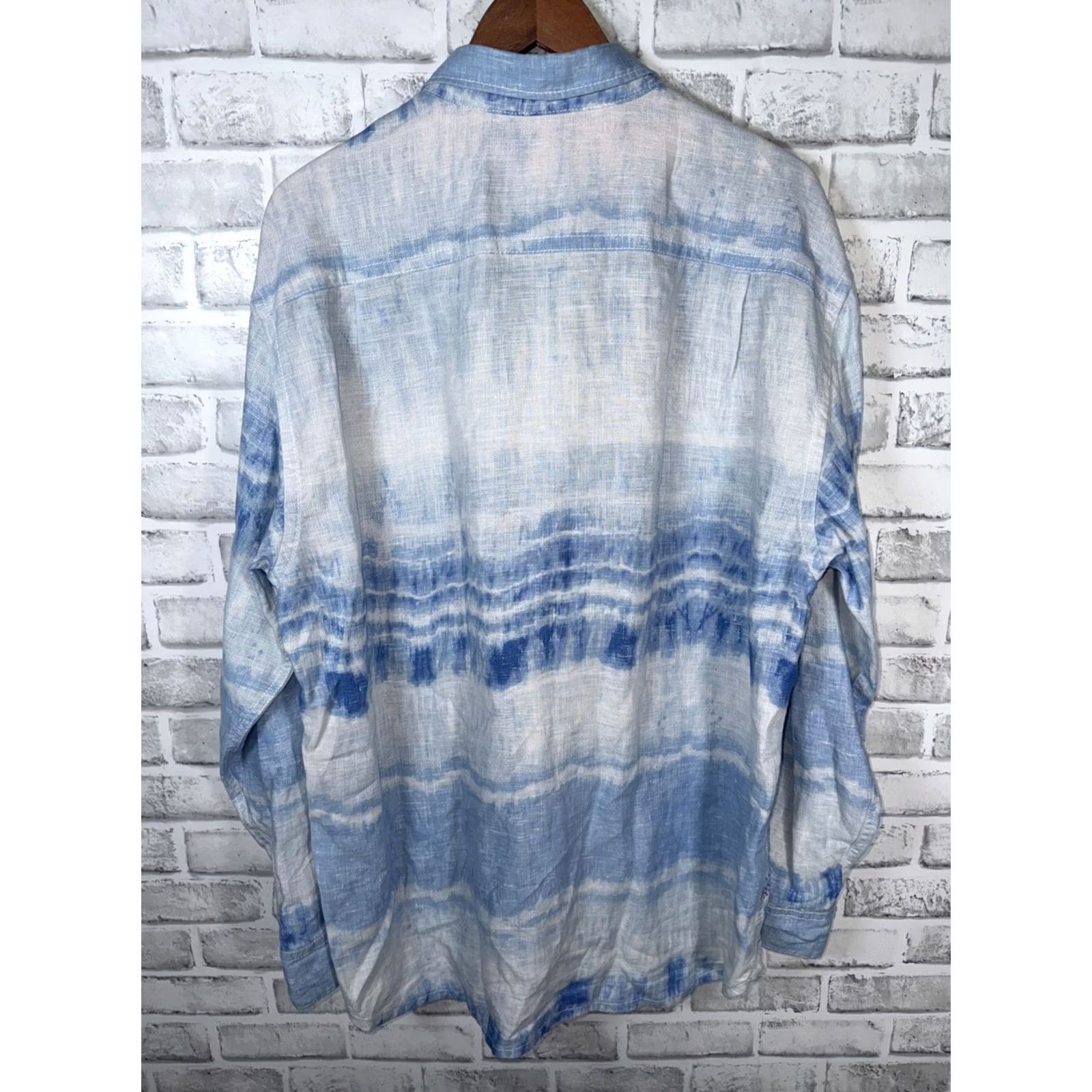 Tommy Bahama Tommy Bahama Relax 100% Linen Floral Hawaiian Button-Up Shirt Mens XL Blue Tie Dye Floral Hawaiian Button-Up Shirt Mens XL Size US XL / EU 56 / 4 - 7 Thumbnail
