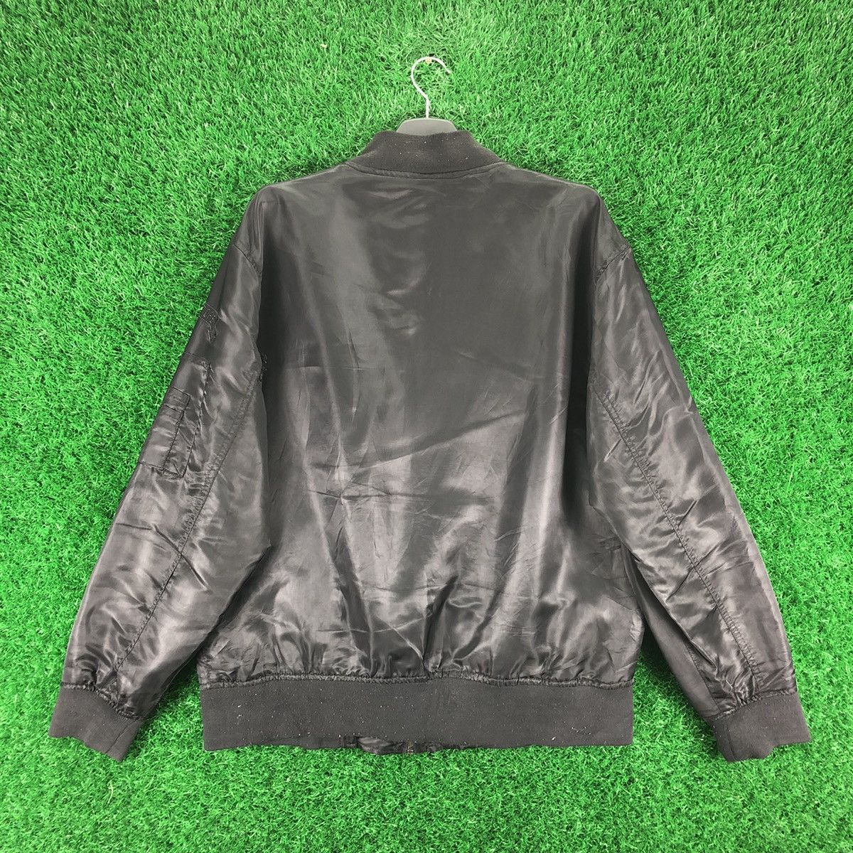 Japanese Brand Vintage Bomber Jacket MA-1 Embroidered Logo Size US L / EU 52-54 / 3 - 4 Thumbnail