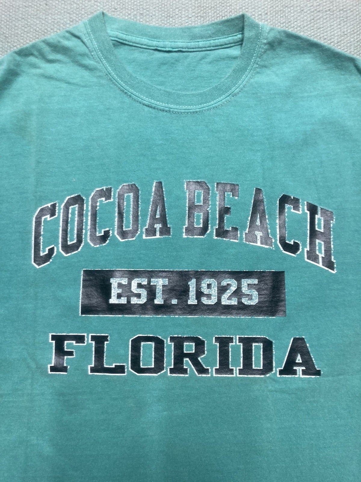 Vintage graphic t shirt cocoa beach florida destination vacation M Size US M / EU 48-50 / 2 - 2 Thumbnail