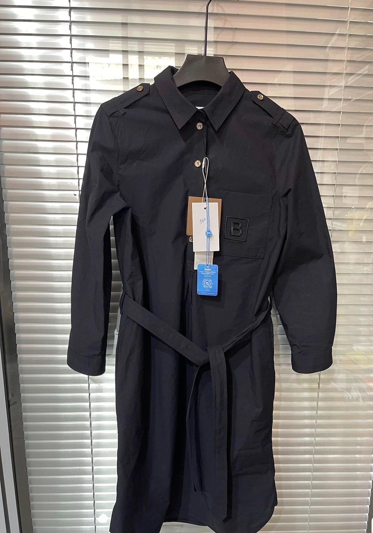 Burberry Burberry Long Sleeve Shirt Dress Size US XS / EU 42 / 0 - 1 Thumbnail