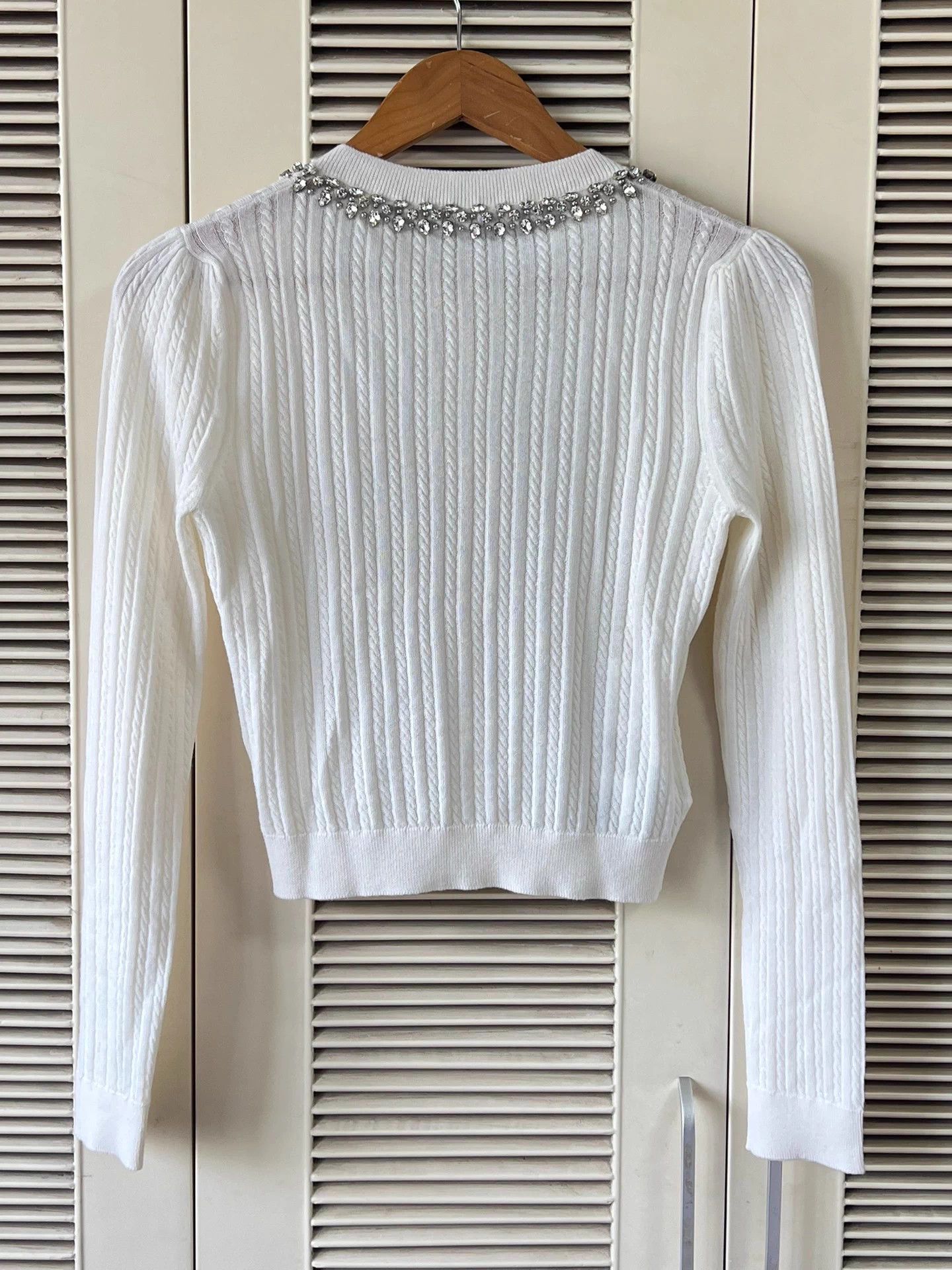 Miu Miu Miu Miu White Crewneck Short Knit Cardigan FR38 Size XS / US 0-2 / IT 36-38 - 2 Thumbnail