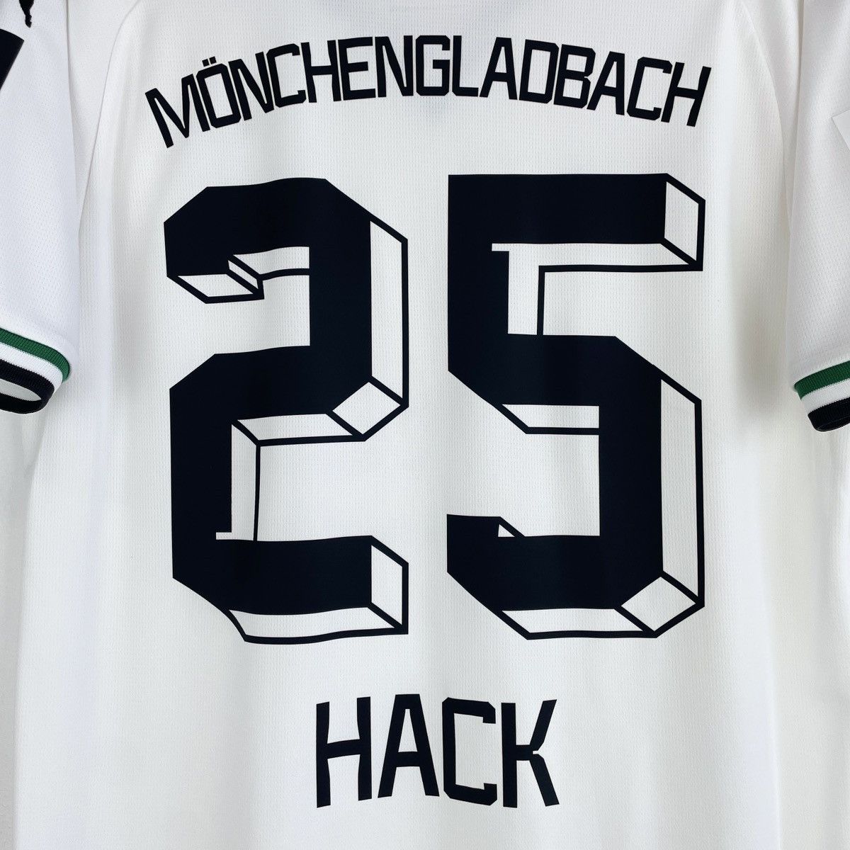 Puma Borussia Mönchengladbach Robin Hack Home Jersey 2023/2024 Size US S / EU 44-46 / 1 - 5 Thumbnail