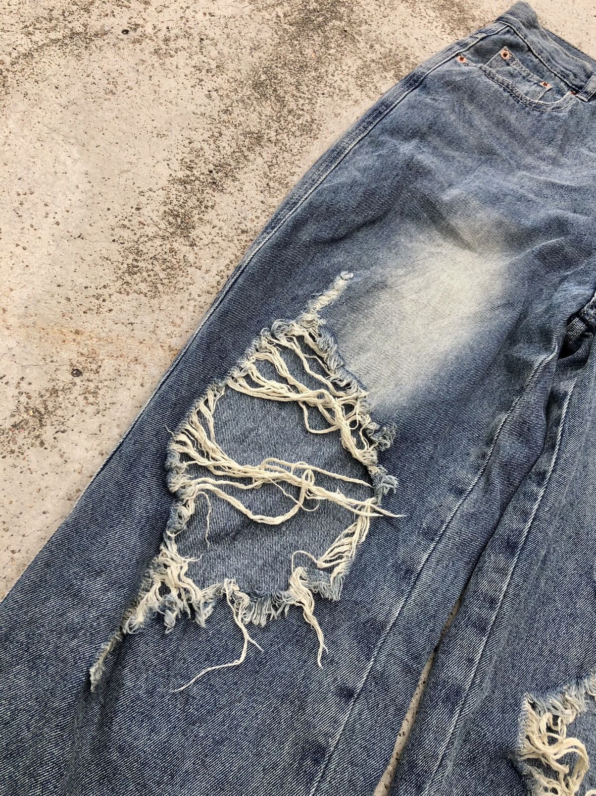 Other BAGGY DISTRESSED DENIM Size US 28 / EU 44 - 3 Thumbnail