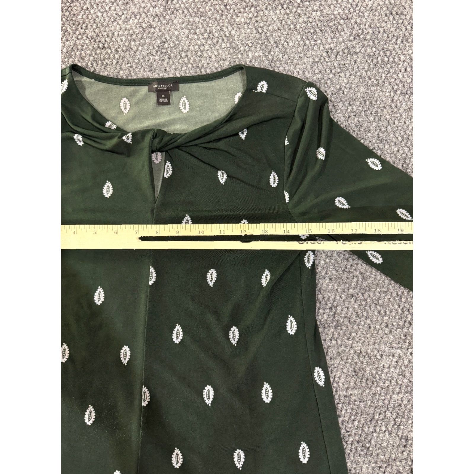 Vintage Ann Taylor Blouse Womens XS Green White Paisley Print Crew Neck Long Sleeve Pullover Top Size XS / US 0-2 / IT 36-38 - 5 Thumbnail