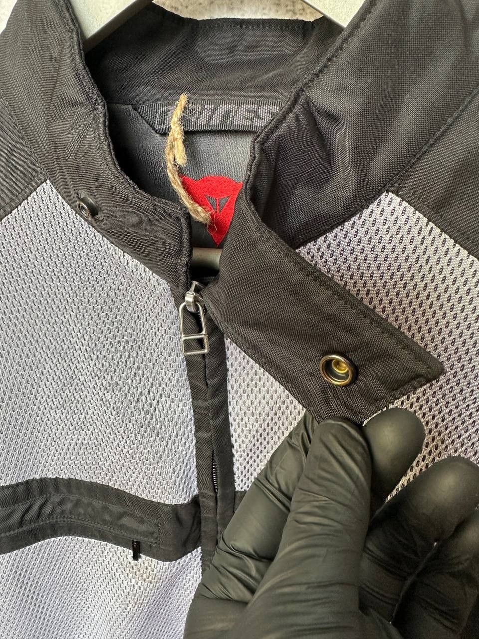 Dainese Dainese Air Frame Mesh Motorcycle Jacket Black White Size US L / EU 52-54 / 3 - 13 Thumbnail