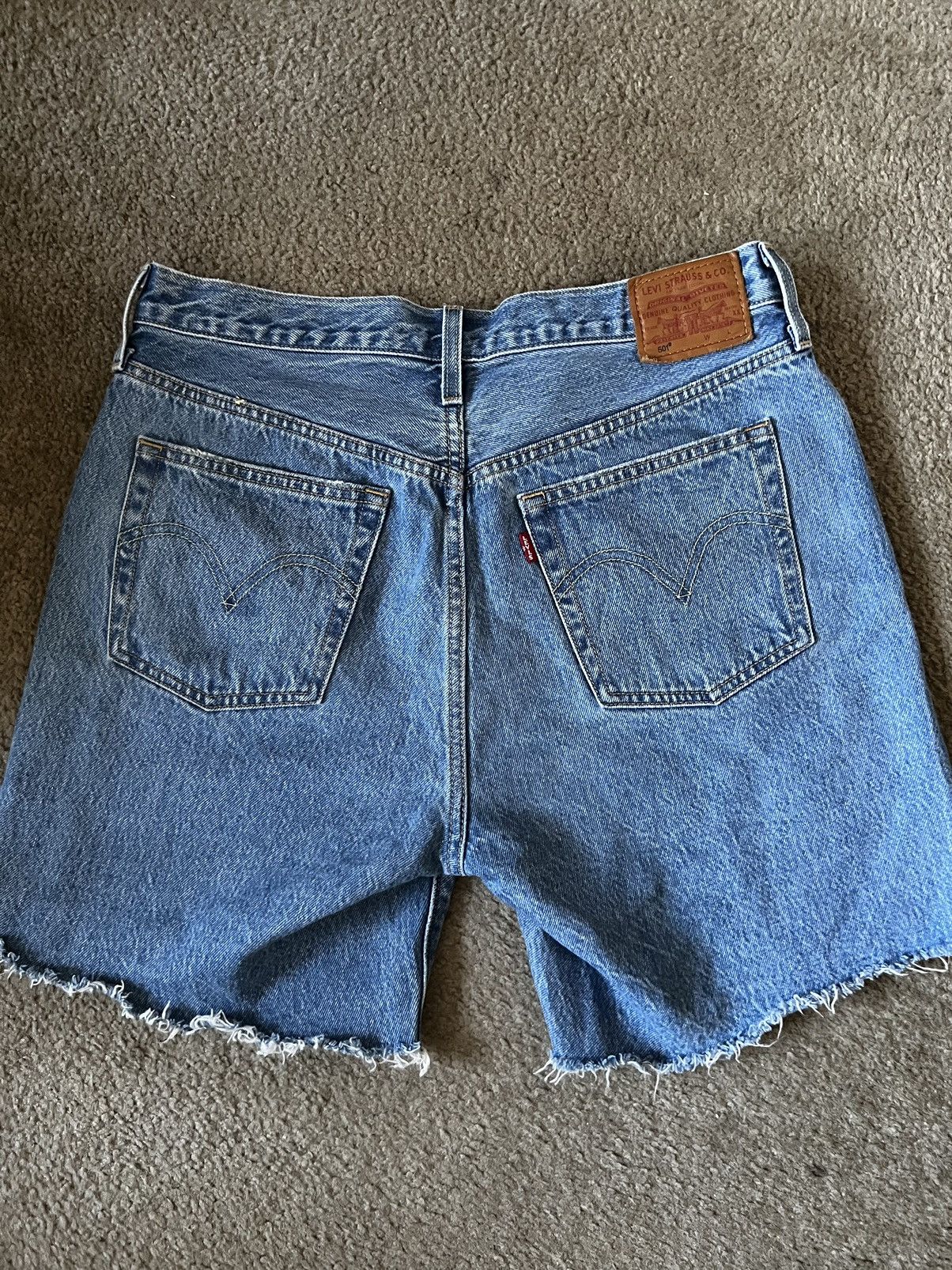 Levi's Levi’s Premium 501 Cut Off Jeans Size 31" - 2 Thumbnail