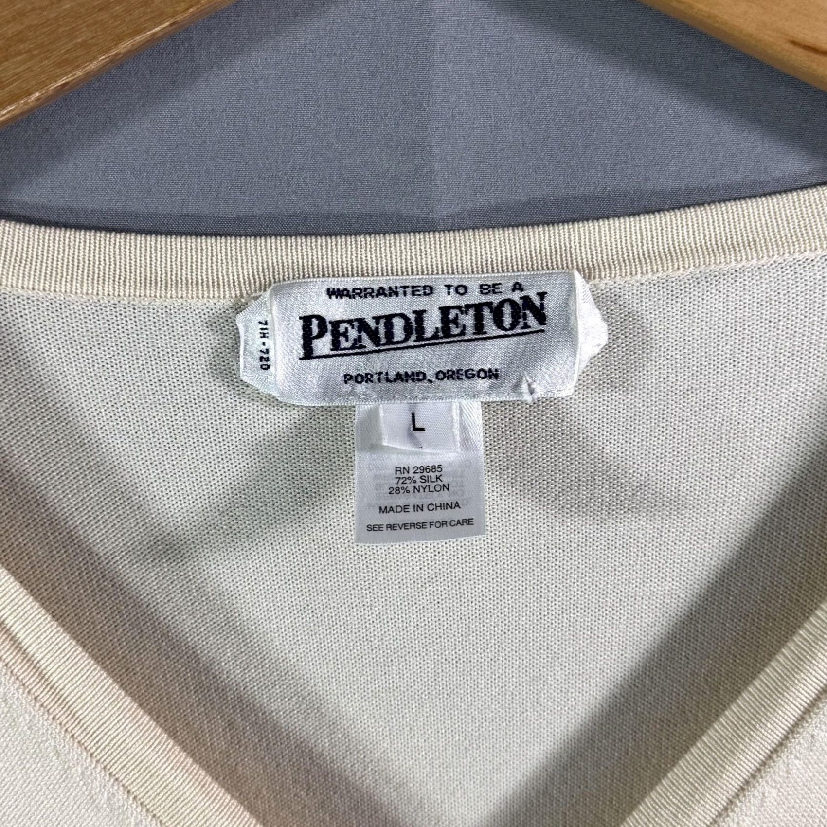 Pendleton Pendleton Cardigan Sweater Womens Large Ivory Cream Silk Nylon Knit Button Front V-Neck Size L / US 10 / IT 46 - 4 Thumbnail