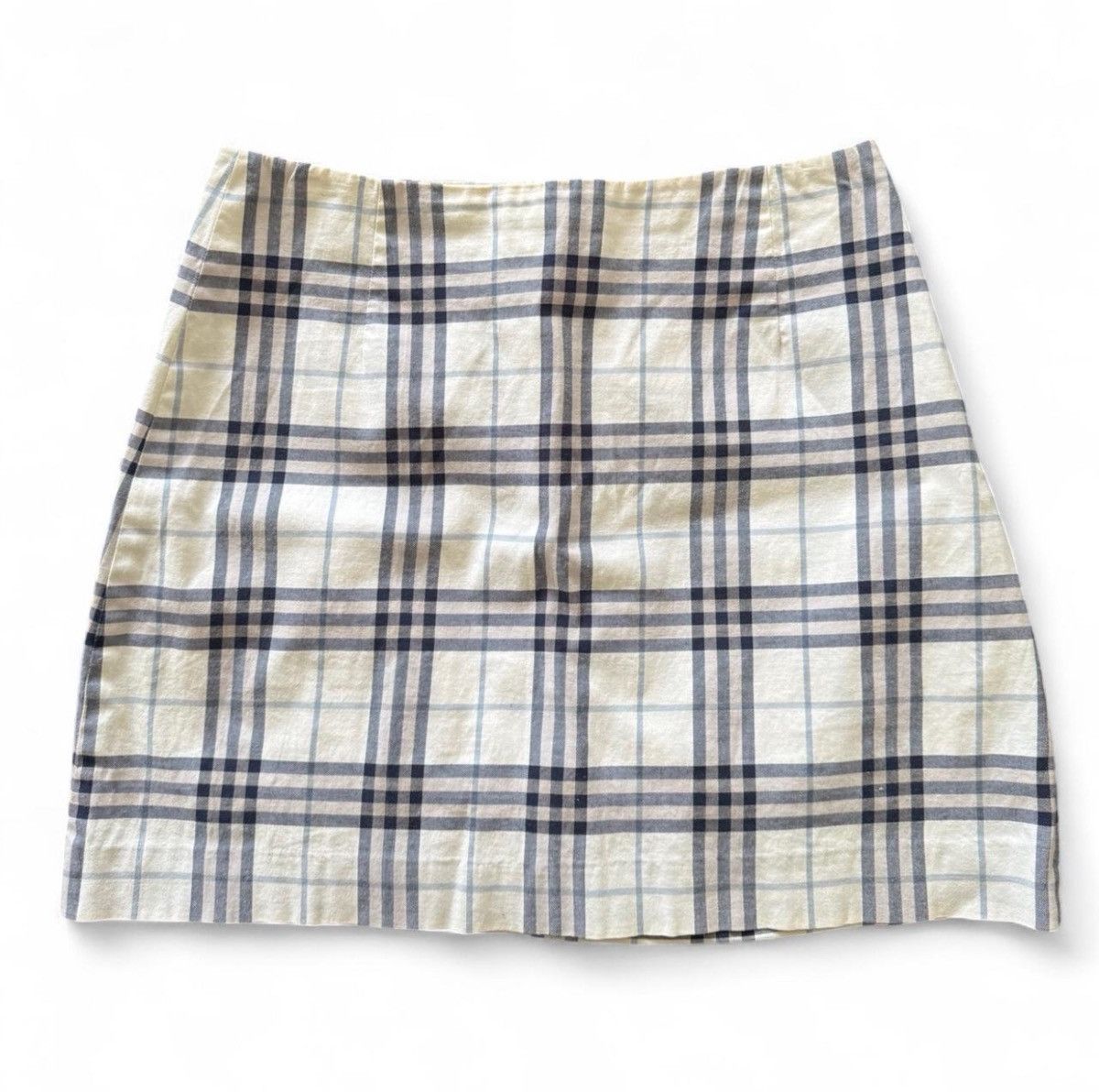 Burberry Burberry plaid mini skirt vintage size 8 Size 30" / US 8 / IT 44 - 1 Thumbnail