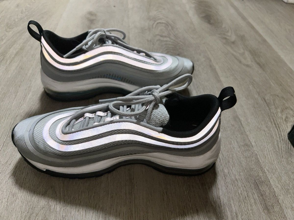 Nike NIKE AIR MAX 97 Size US 7 / EU 40 - 2 Thumbnail