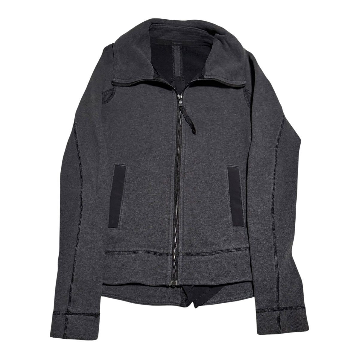 Lululemon Lululemon Gray Full Zip En Route Jacket Women's Small Size S / US 4 / IT 40 - 1 Thumbnail