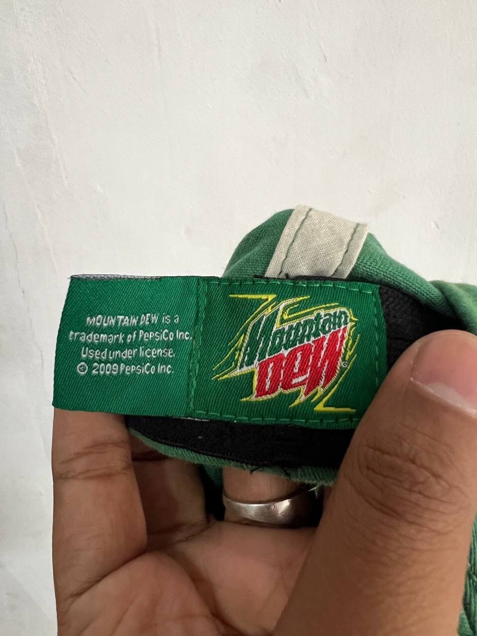 Mountain Dew Mountain Dew Distressed Fitted Hat Size ONE SIZE - 12 Thumbnail