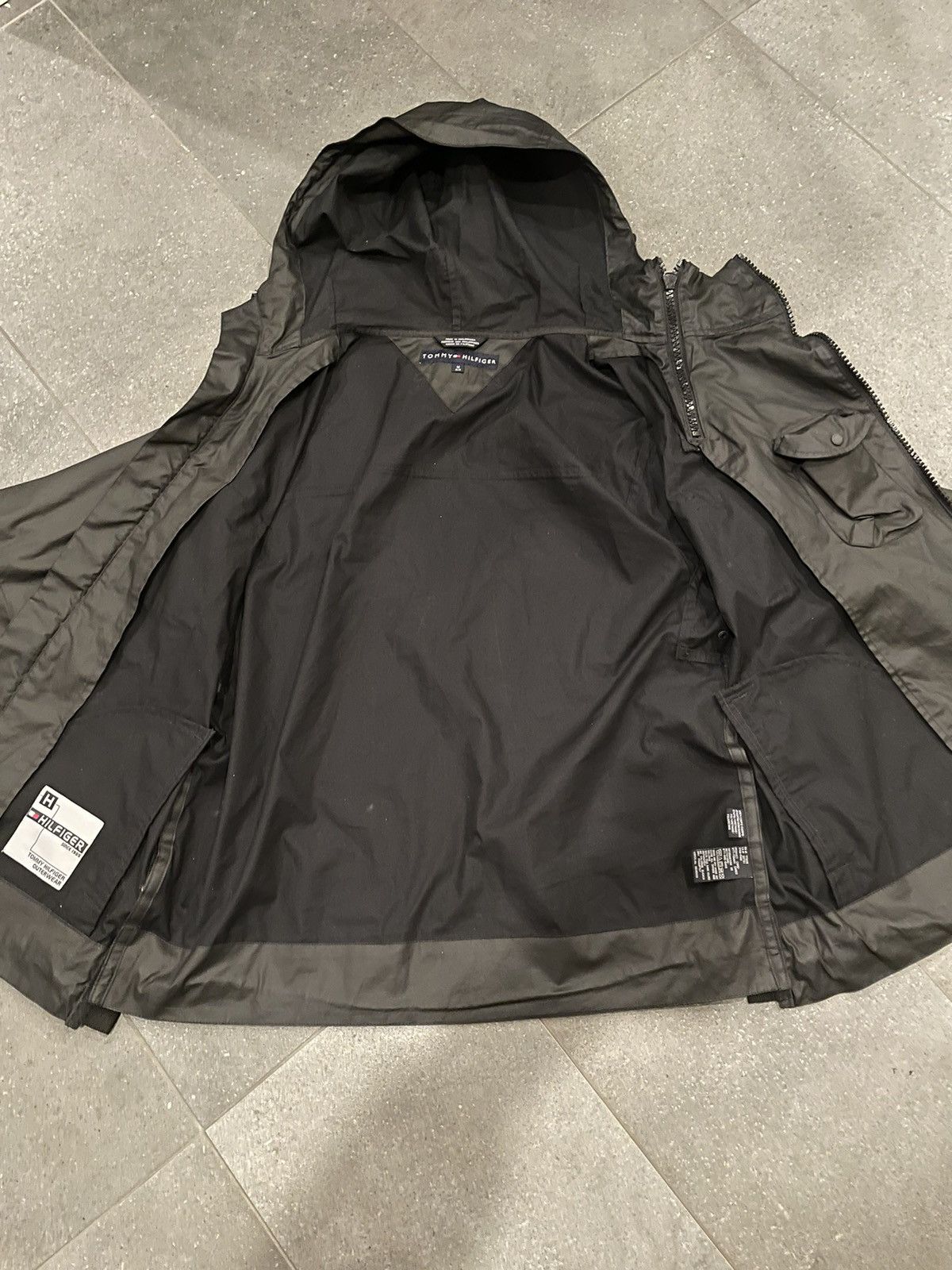 Tommy Hilfiger Rare Tommy Hilfiger jacket! Size US L / EU 52-54 / 3 - 8 Thumbnail