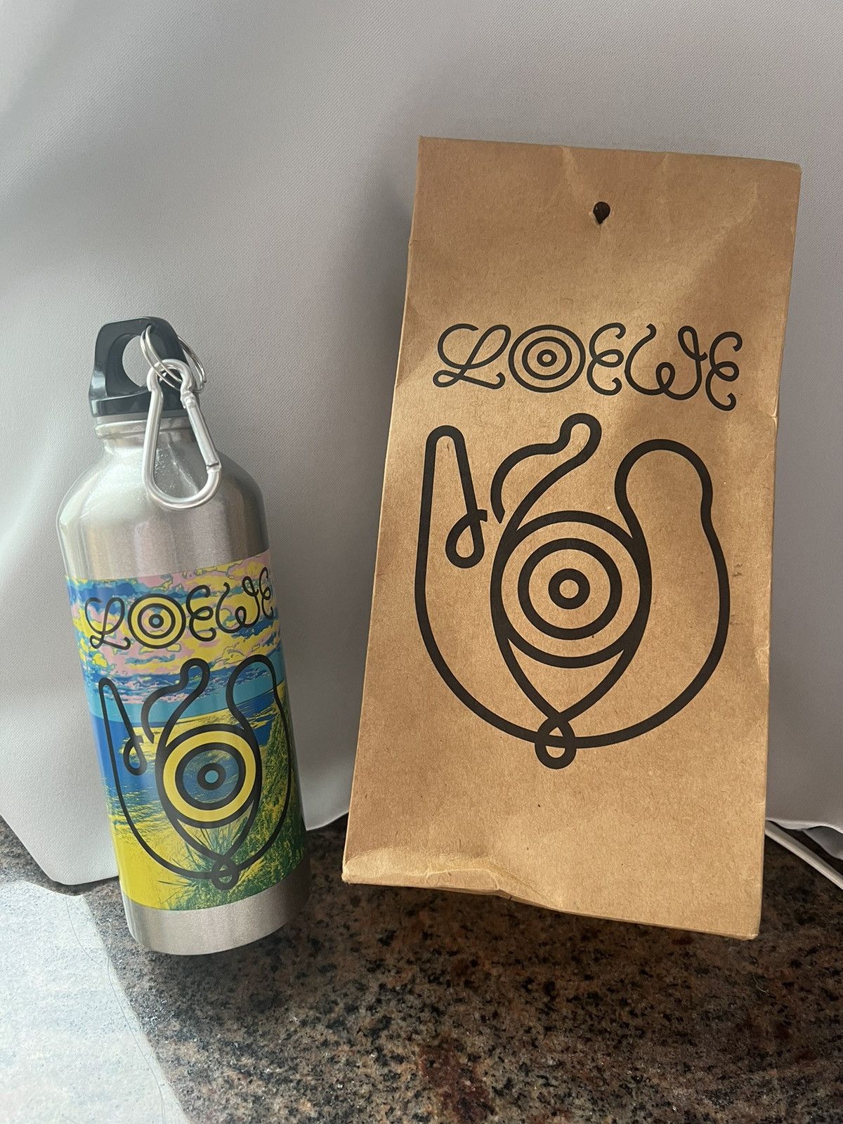 Loewe 👁️ Loewe Water Bottle VIP limited edition Size ONE SIZE - 2 Thumbnail