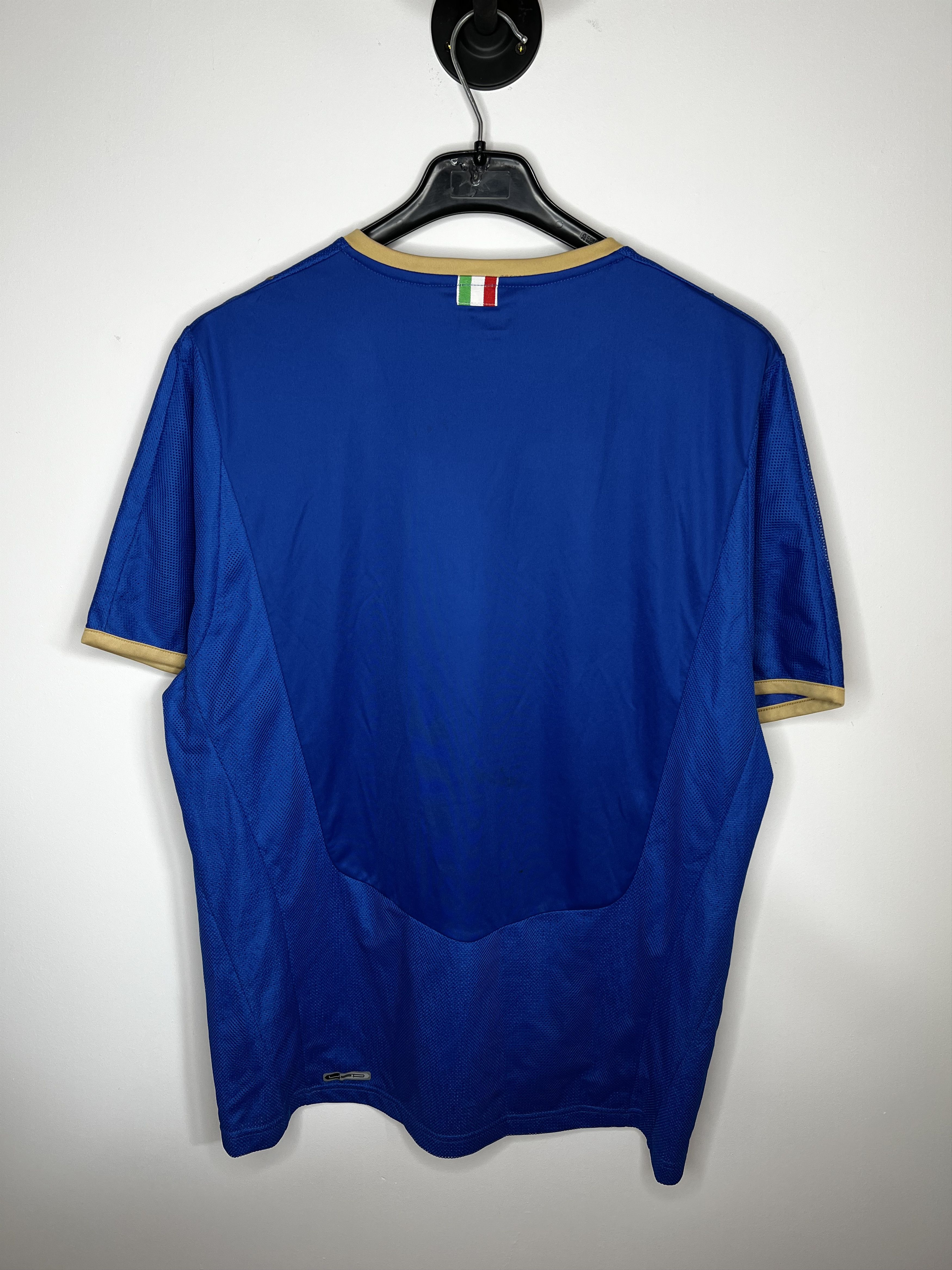 Puma ITALY TEAM 2007 2009 HOME FOOTBALL SHIRT SOCCER JERSEY Size US L / EU 52-54 / 3 - 2 Thumbnail