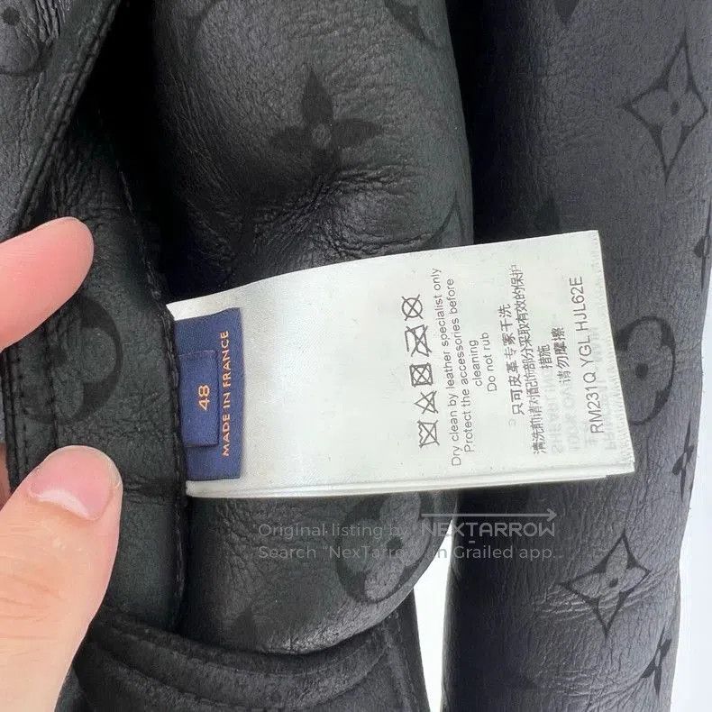 Louis Vuitton Louis Vuitton Logo Embossed Leather Jacket. Size US L / EU 52-54 / 3 - 5 Thumbnail