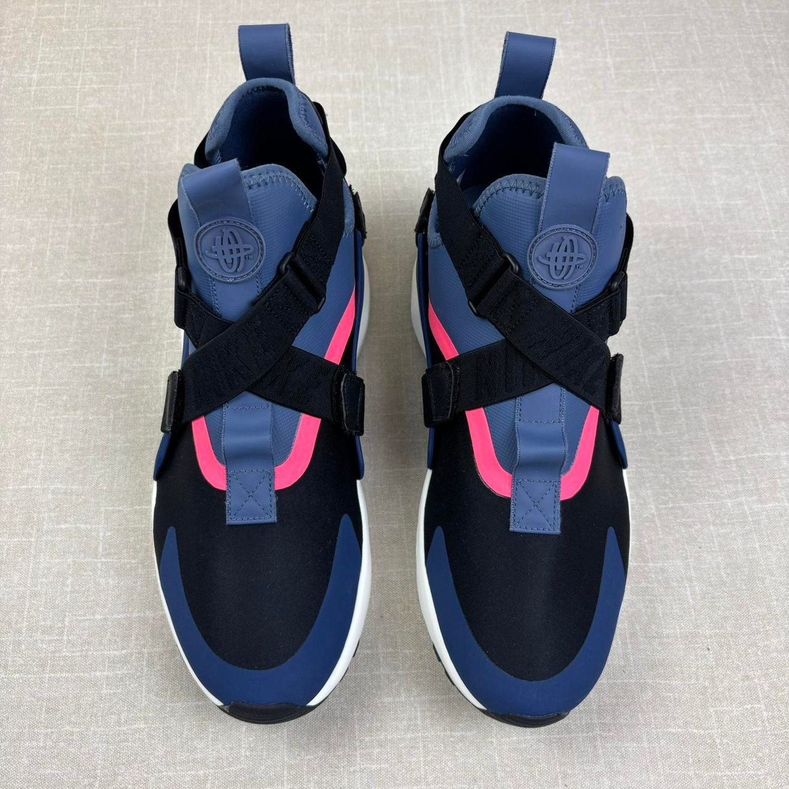 Nike 🪁 2017 Nike Air Huarache City “Diffused Blue” 9.5M Size US 9.5 / EU 42-43 - 3 Thumbnail