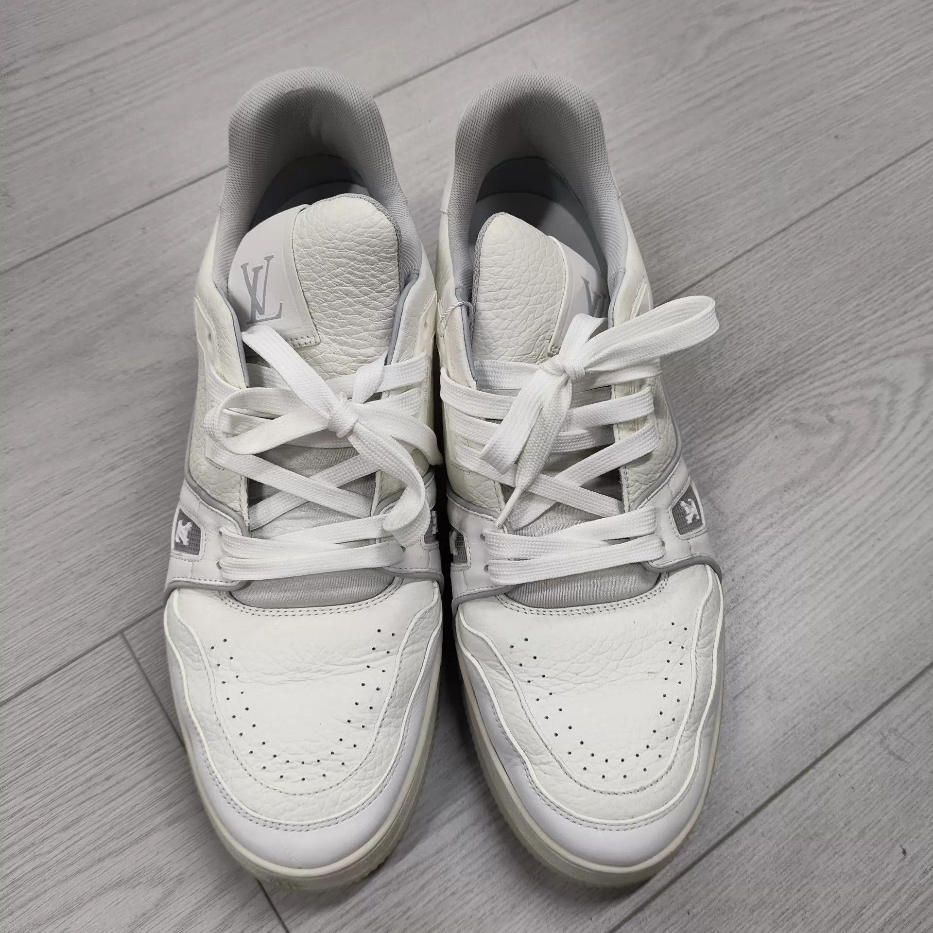 Louis Vuitton LV White Cement Trainers US8 260222ZLP9K07 Size US 8 / EU 41 - 1 Thumbnail