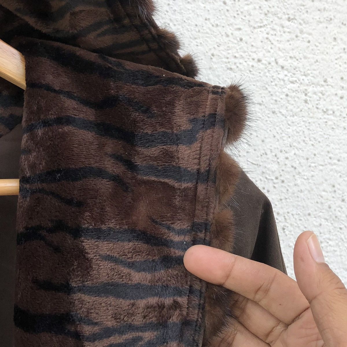 Japanese Brand Lamous Ondine Faux Suede Winter Hoodie Jacket Size XL / US 12-14 / IT 48-50 - 6 Thumbnail
