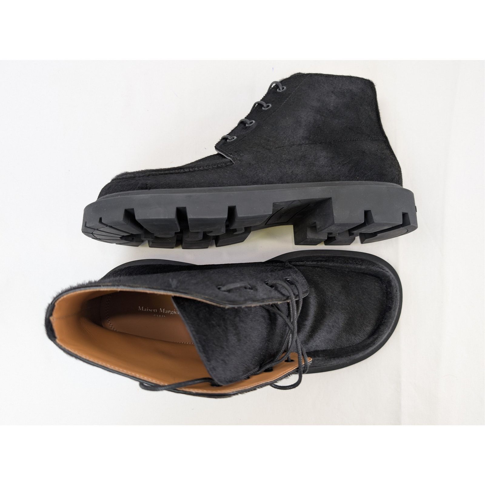 Maison Margiela o1rshd1 Calf Leather Ankle Boots in Black Size US 9 / EU 42 - 1 Thumbnail